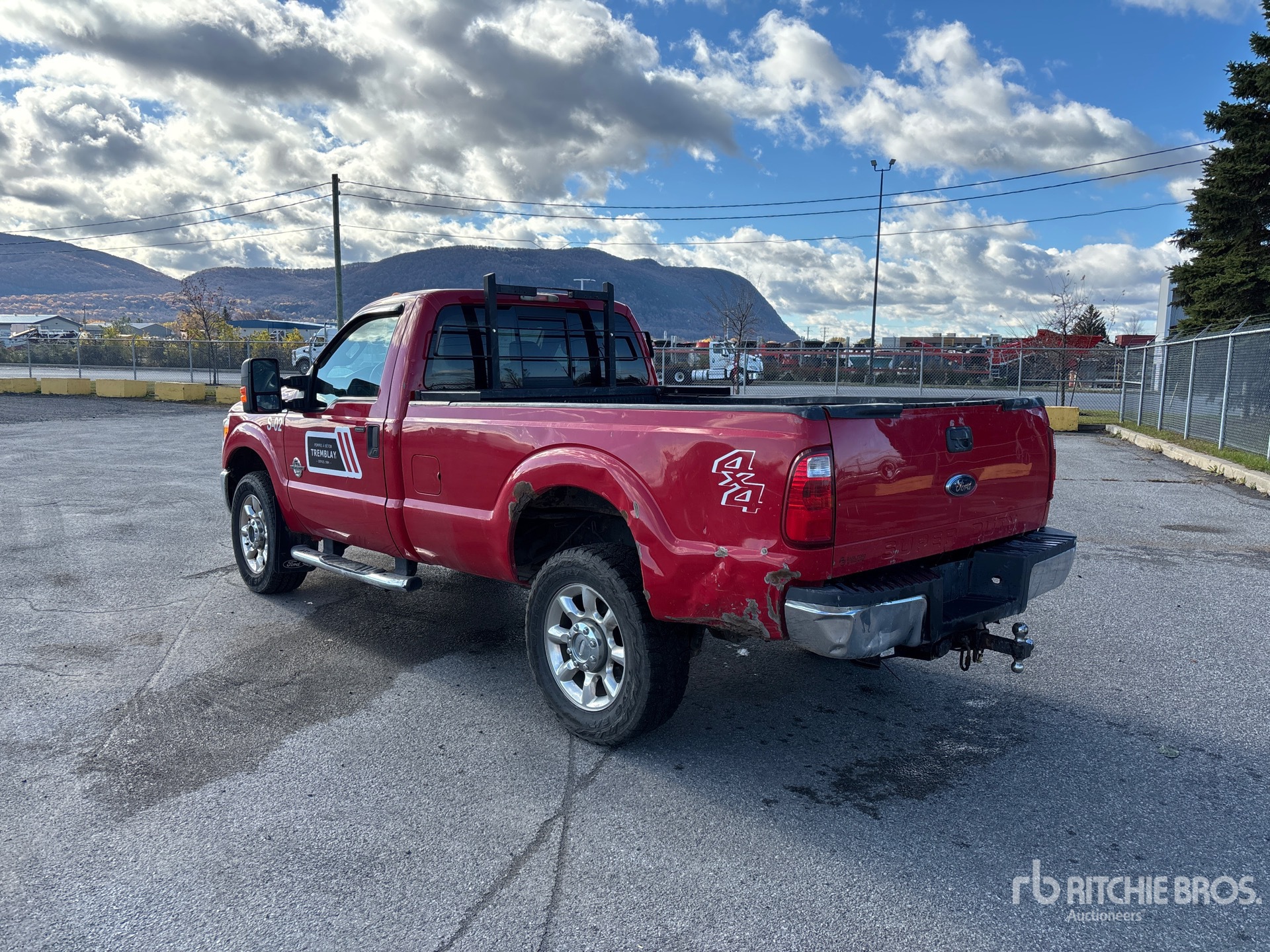 General Appearance with Picture, Left Rear Corner