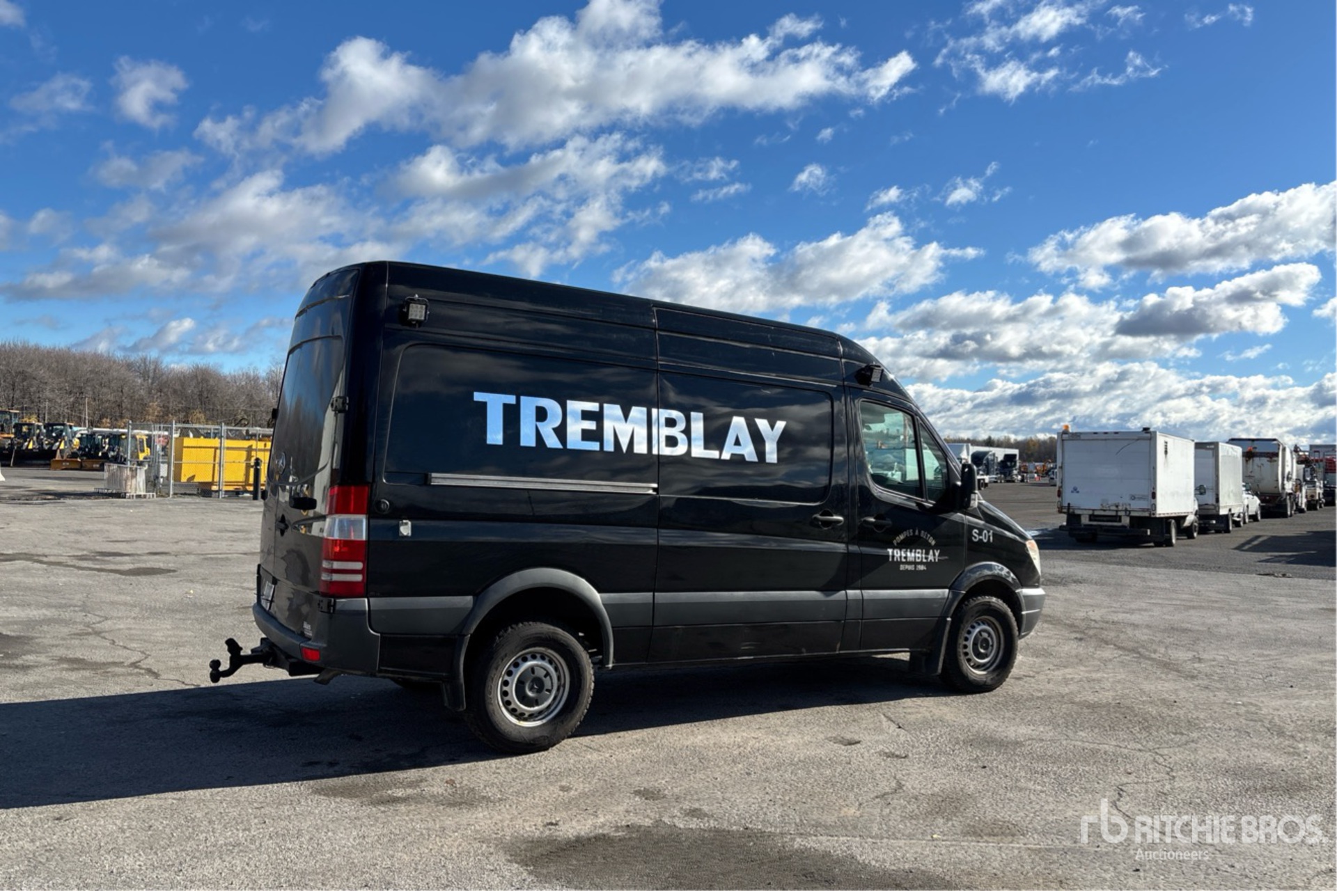 General Appearance with Image, coin arrière droit