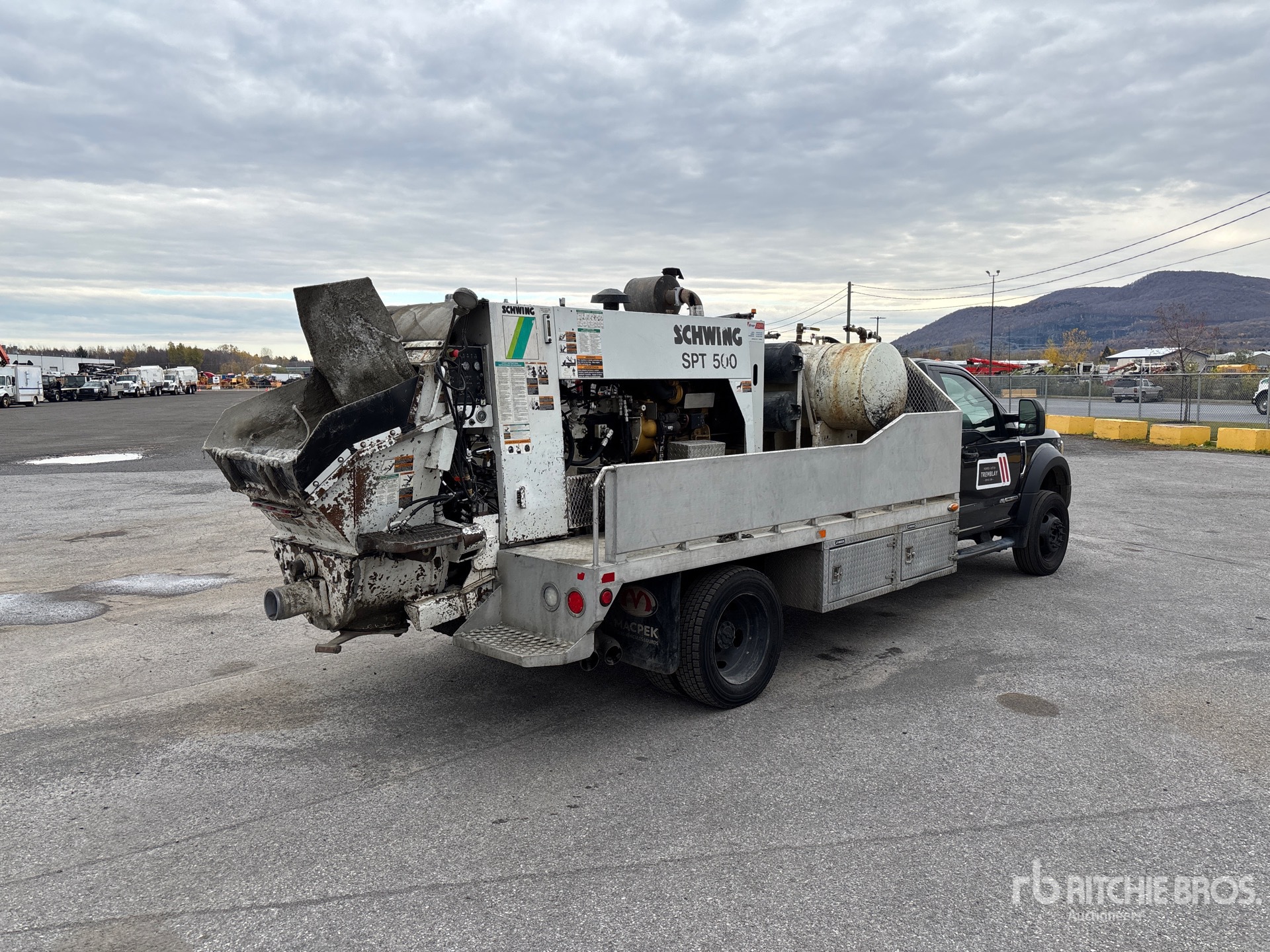 General Appearance with Bild, Ecke hinten rechts