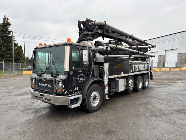 2010 Putzmeister BSF36Z.16H 36 m on 2008 Mack MRU613 8x4 Concrete Pump Truck