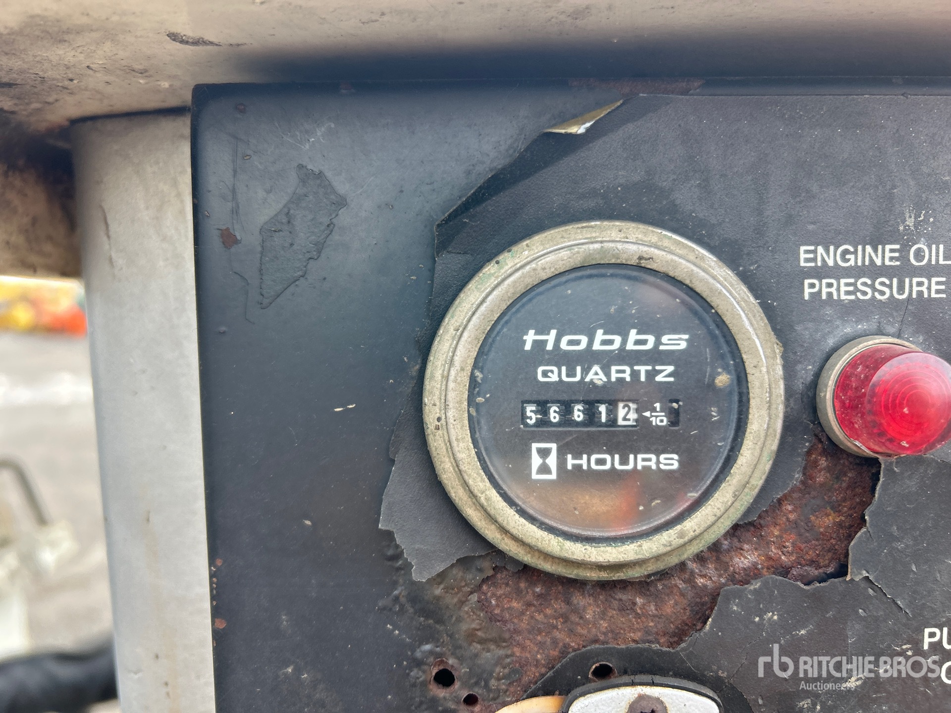 General Appearance with Hour Meter / Odometer