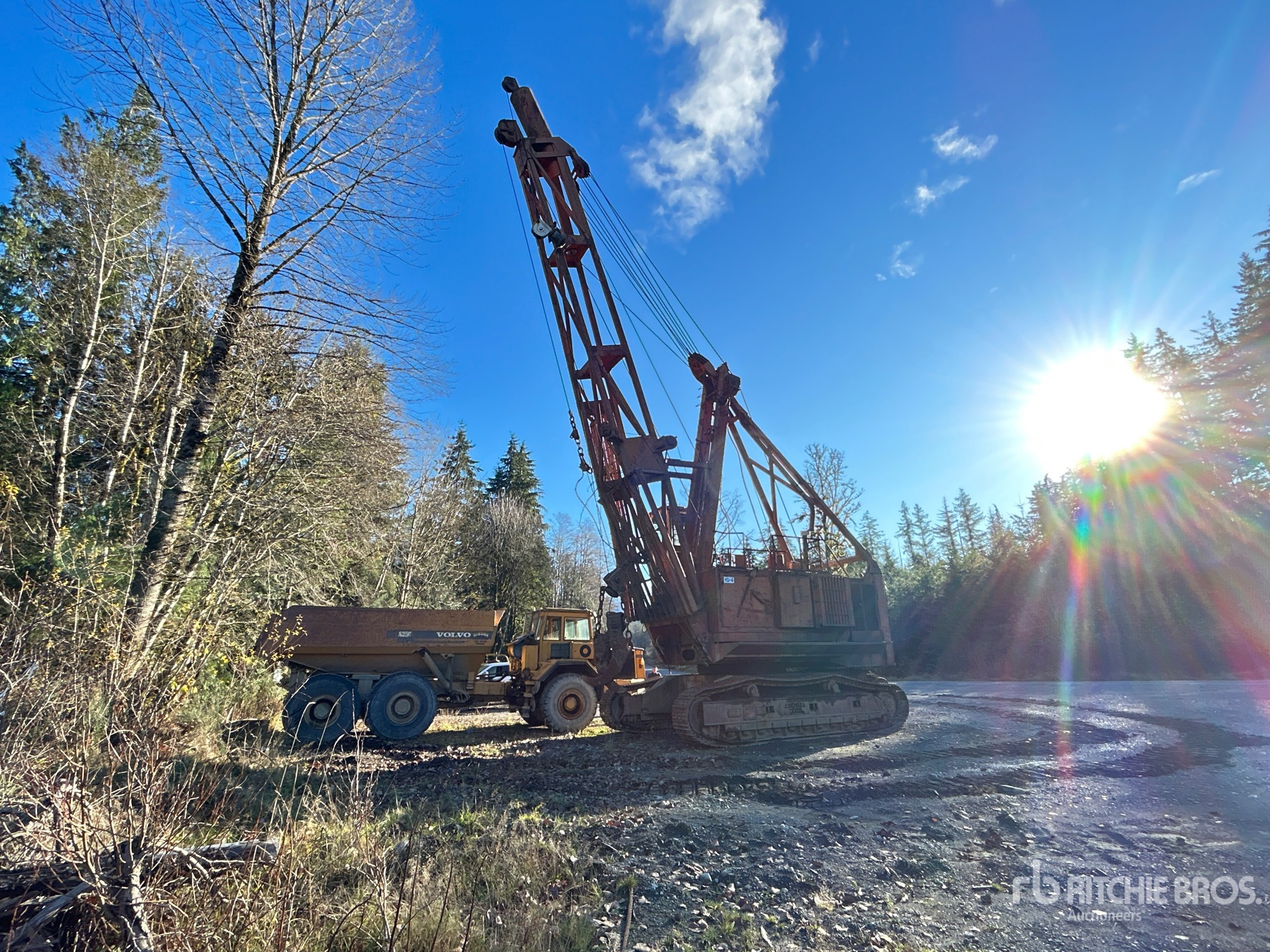 General Appearance with Featured Photo