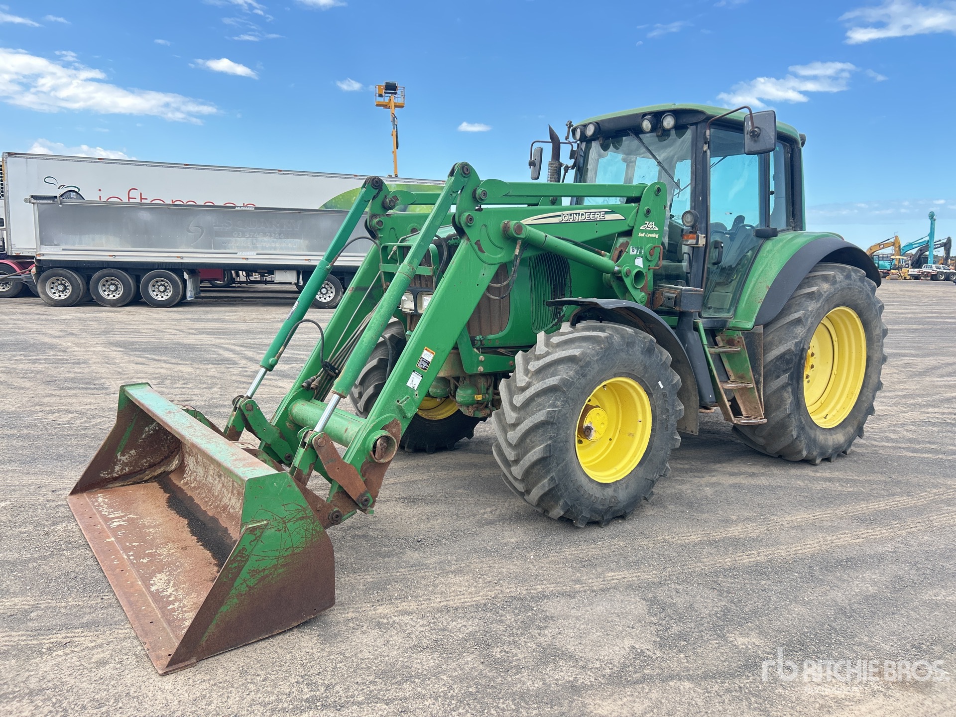 General Appearance with Picture, Left Front Corner