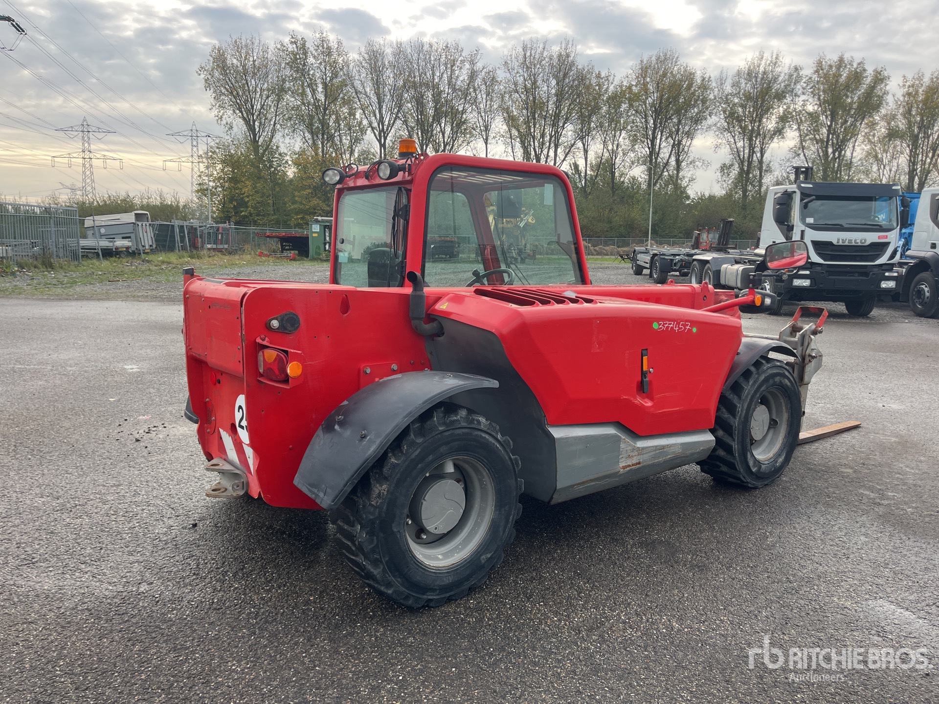 General Appearance with Picture, Right Rear Corner