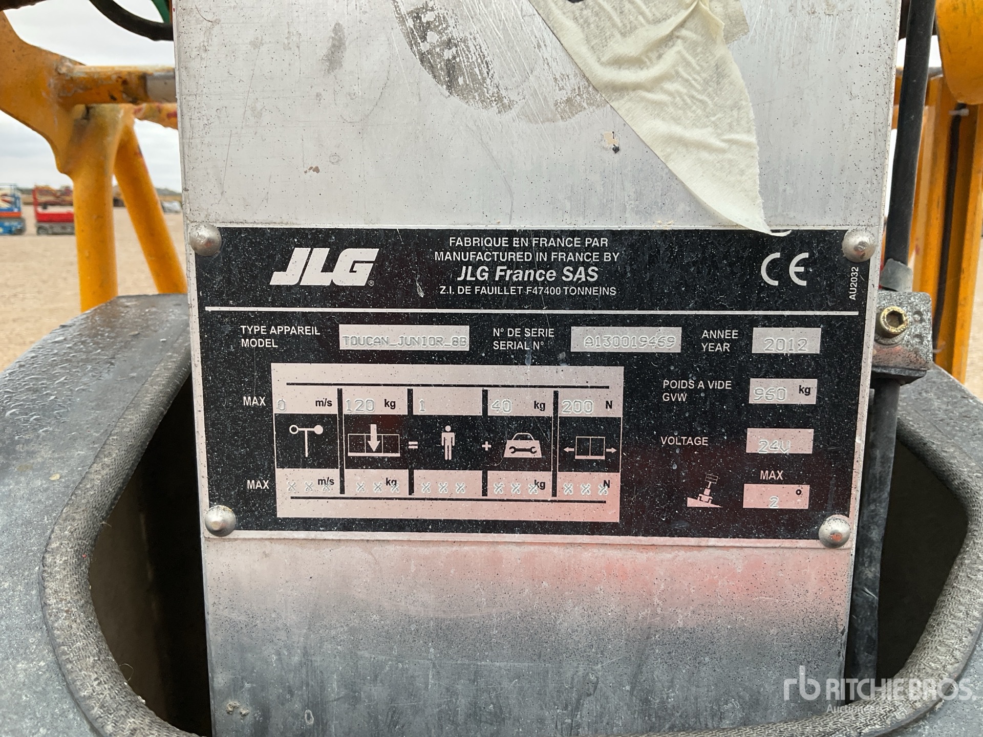 General Appearance with Numéro de série/Numéro d'identification du véhicule automobile