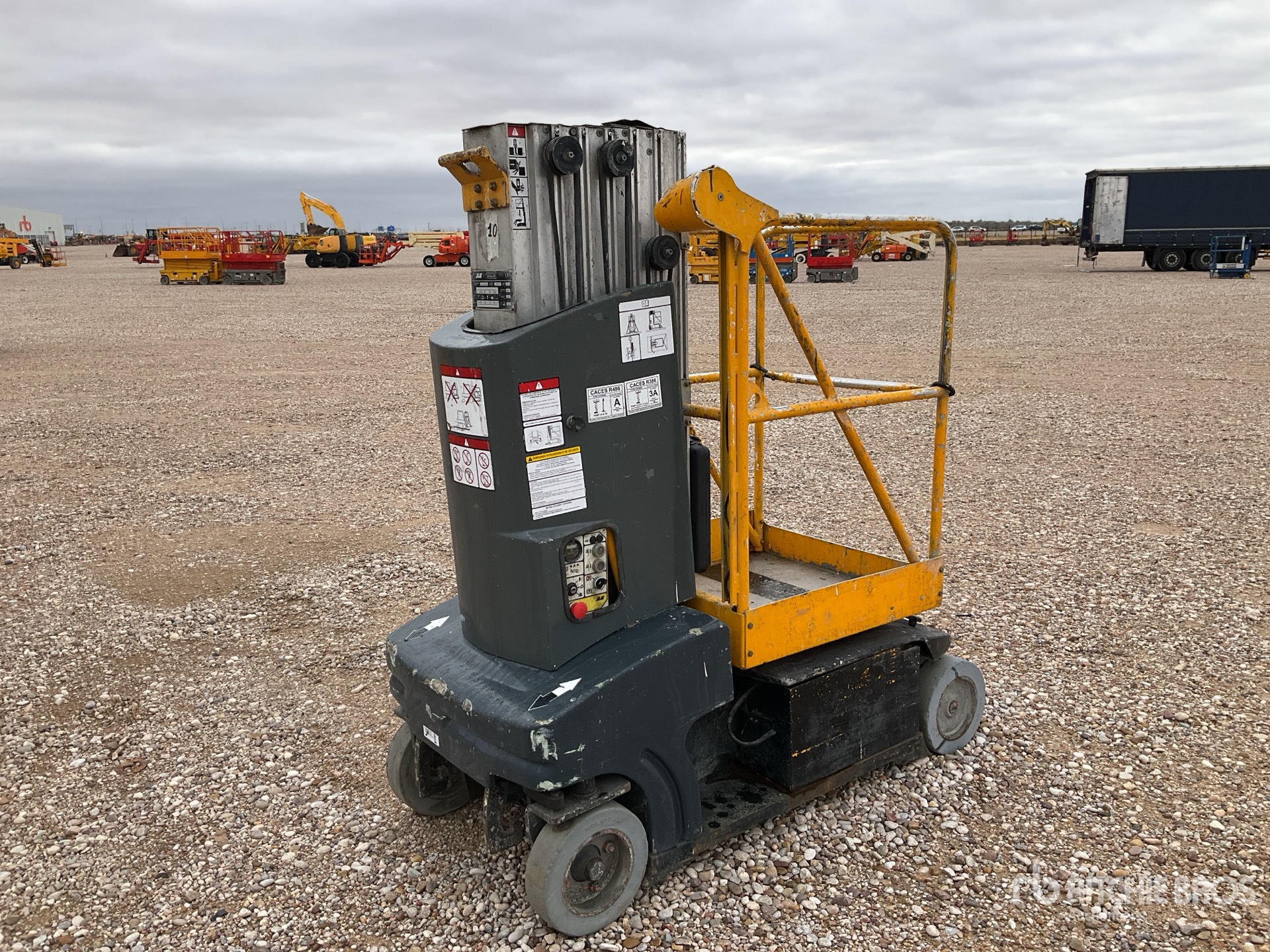 General Appearance with Image, coin arrière droit