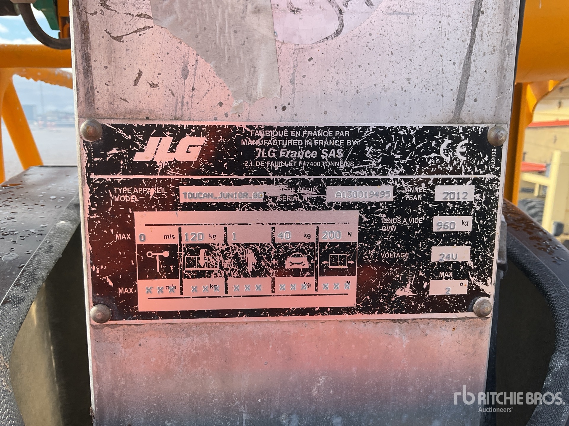 General Appearance with Numéro de série/Numéro d'identification du véhicule automobile