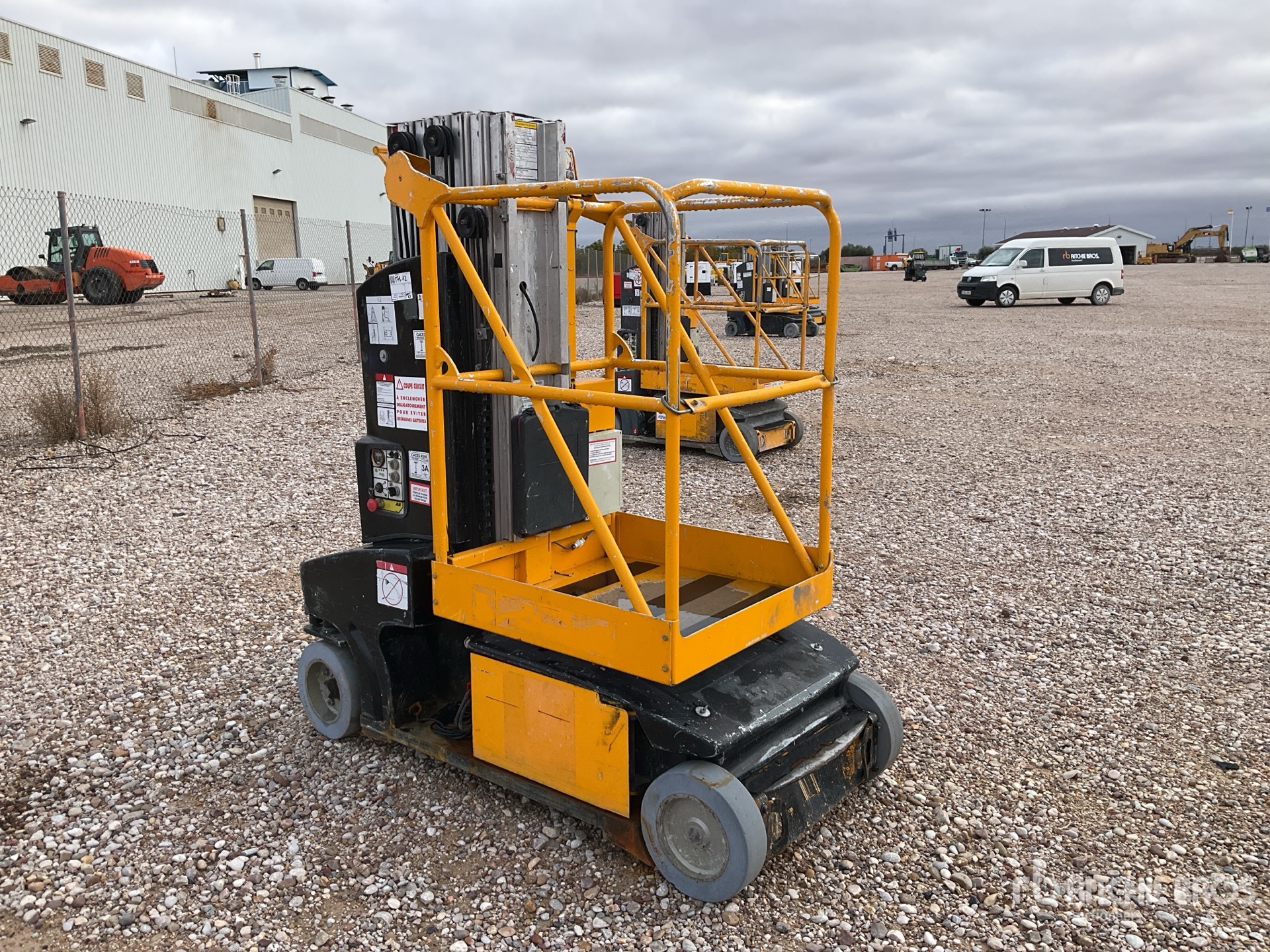 General Appearance with Image, coin avant droit