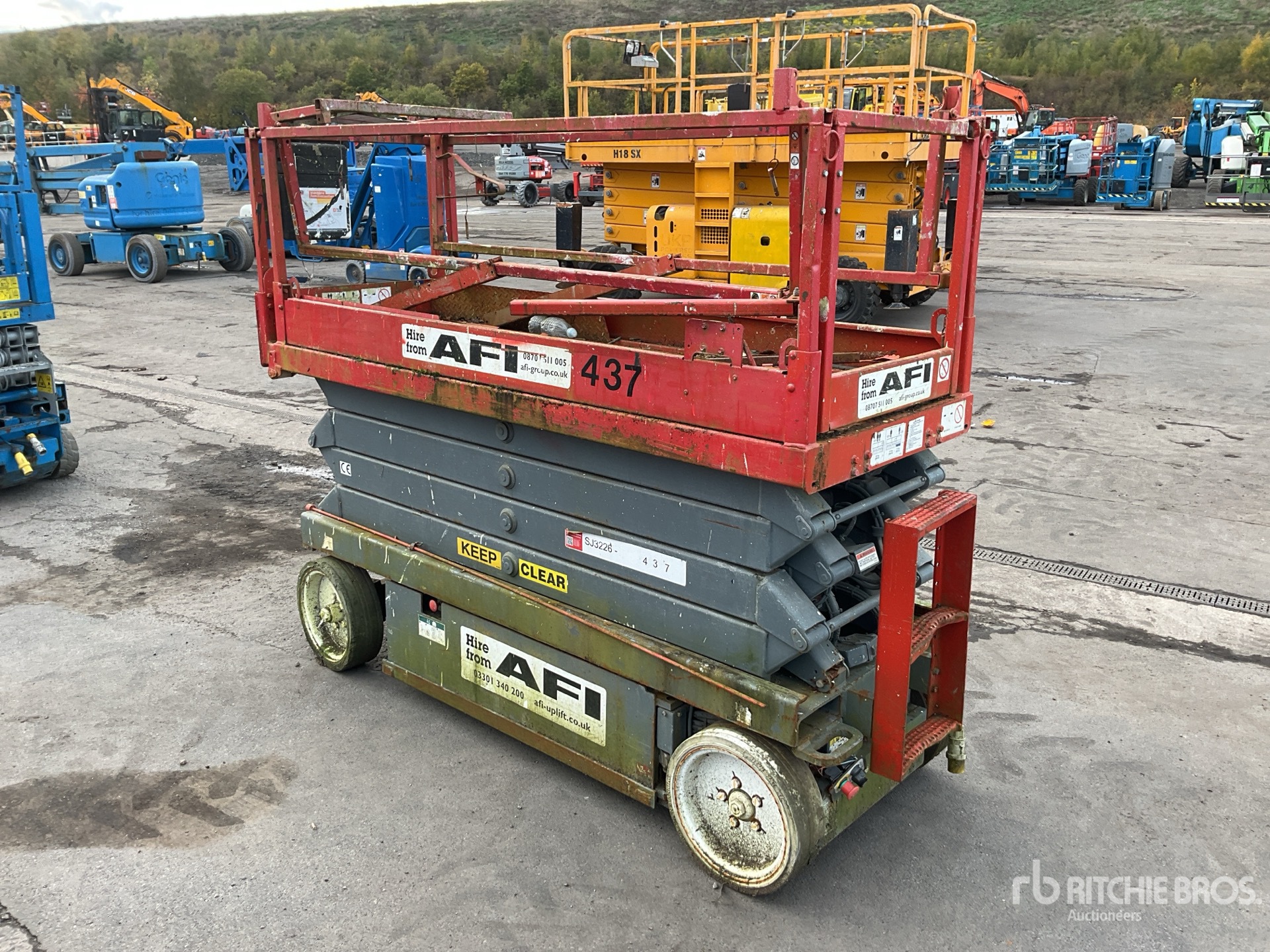 General Appearance with Picture, Left Rear Corner