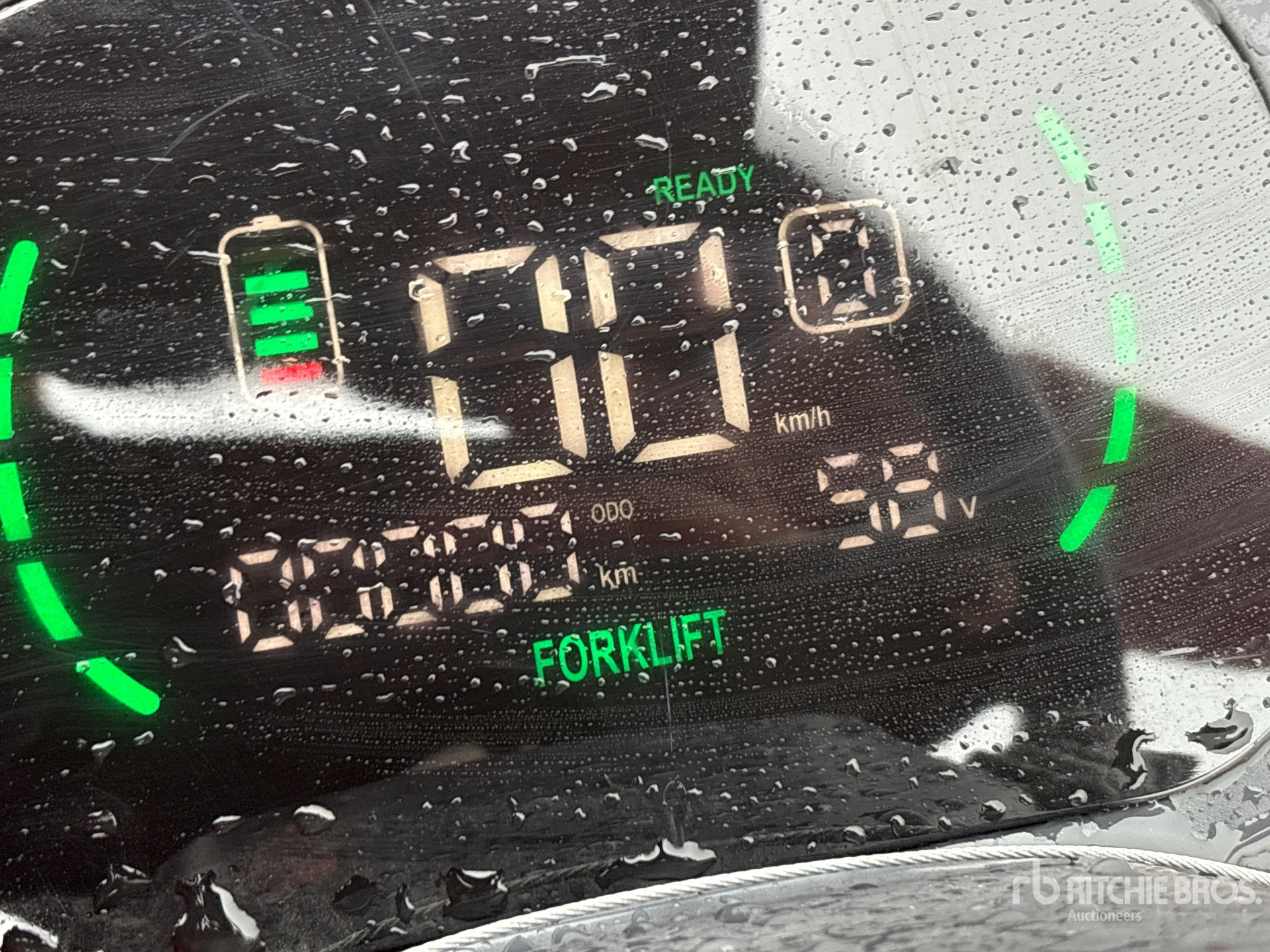 General Appearance with Horímetro / Odómetro