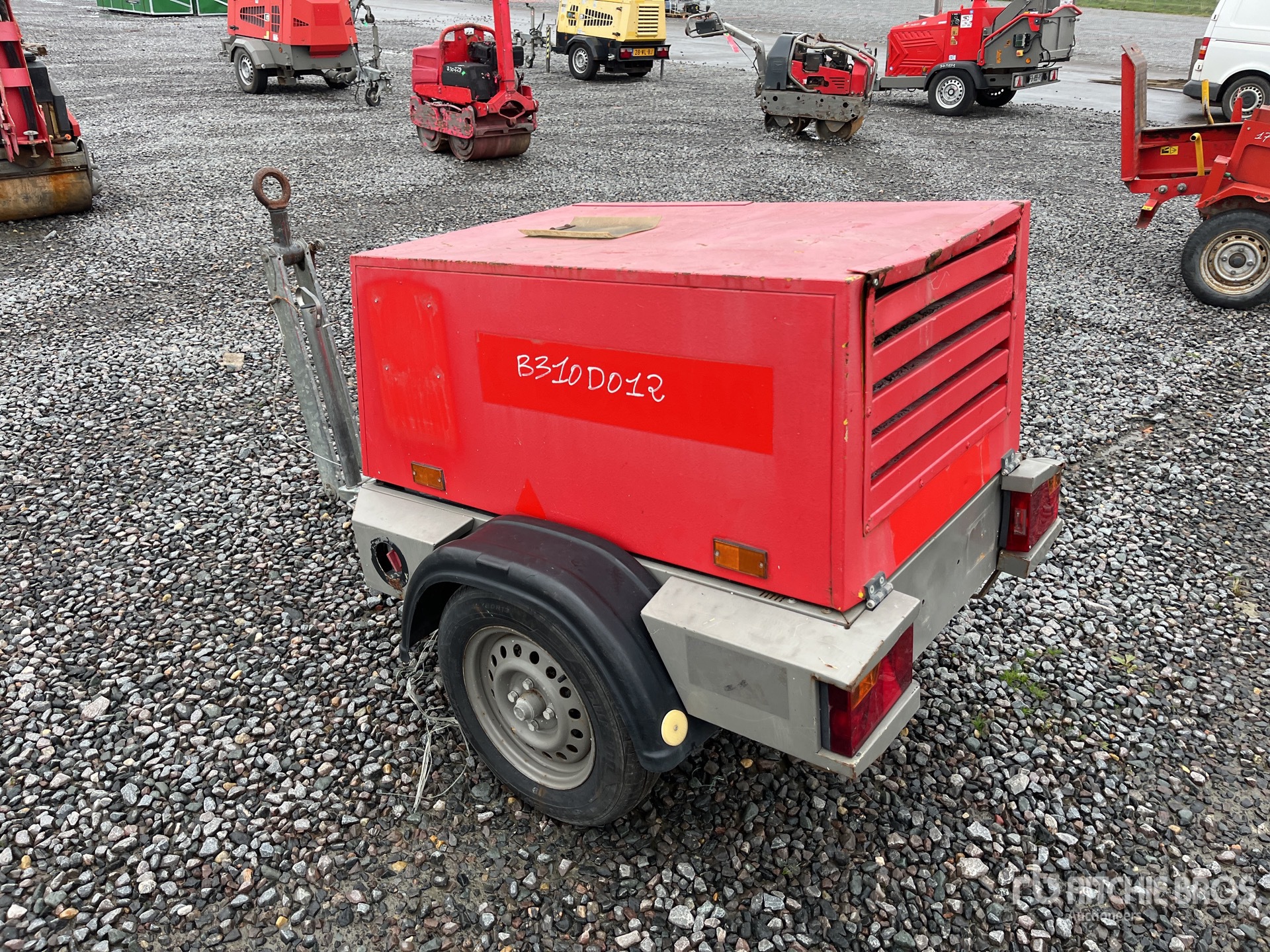 General Appearance with Picture, Left Rear Corner