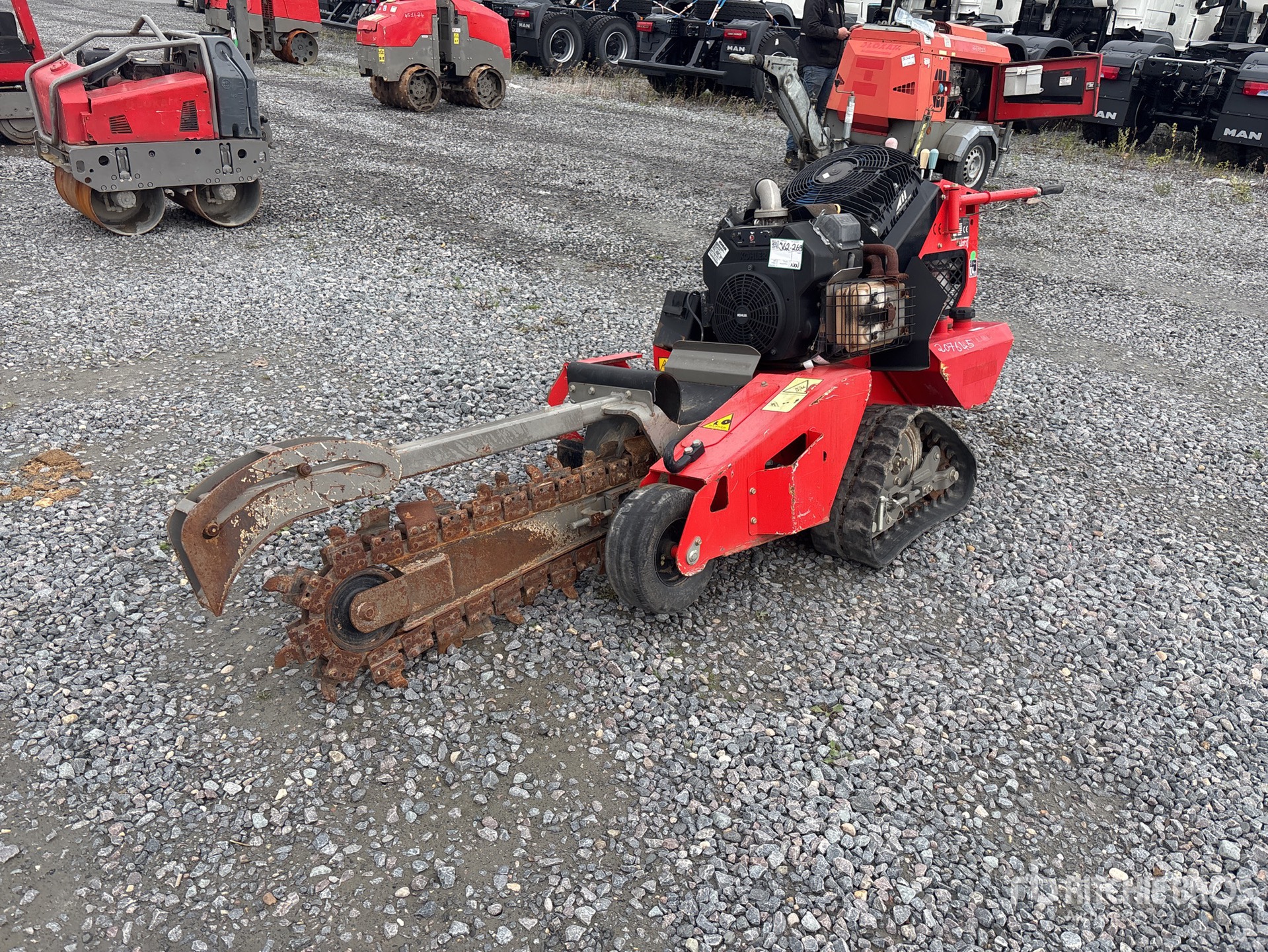 General Appearance with Picture, Right Rear Corner