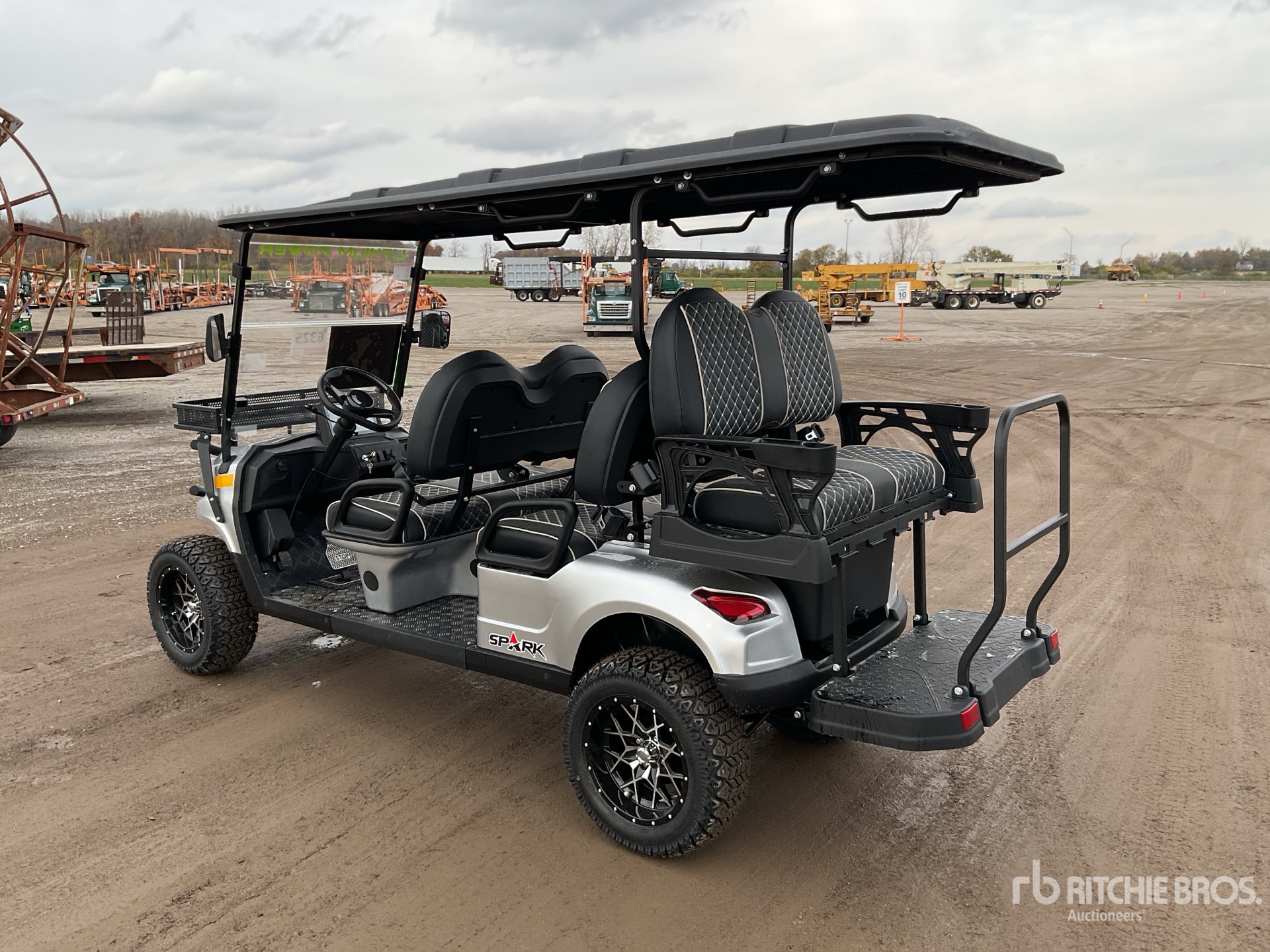 General Appearance with Picture, Left Rear Corner