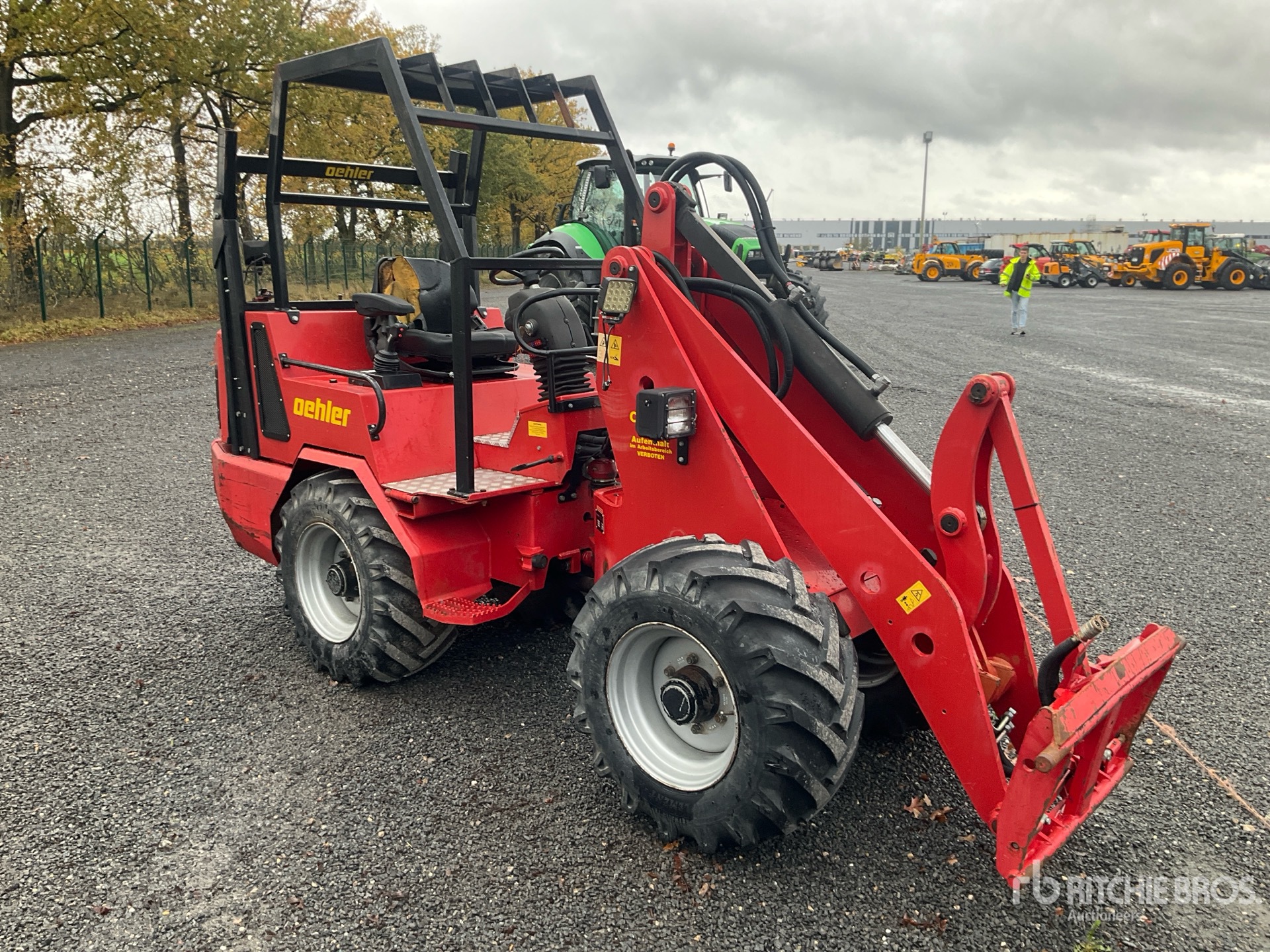 General Appearance with Picture, Right Front Corner