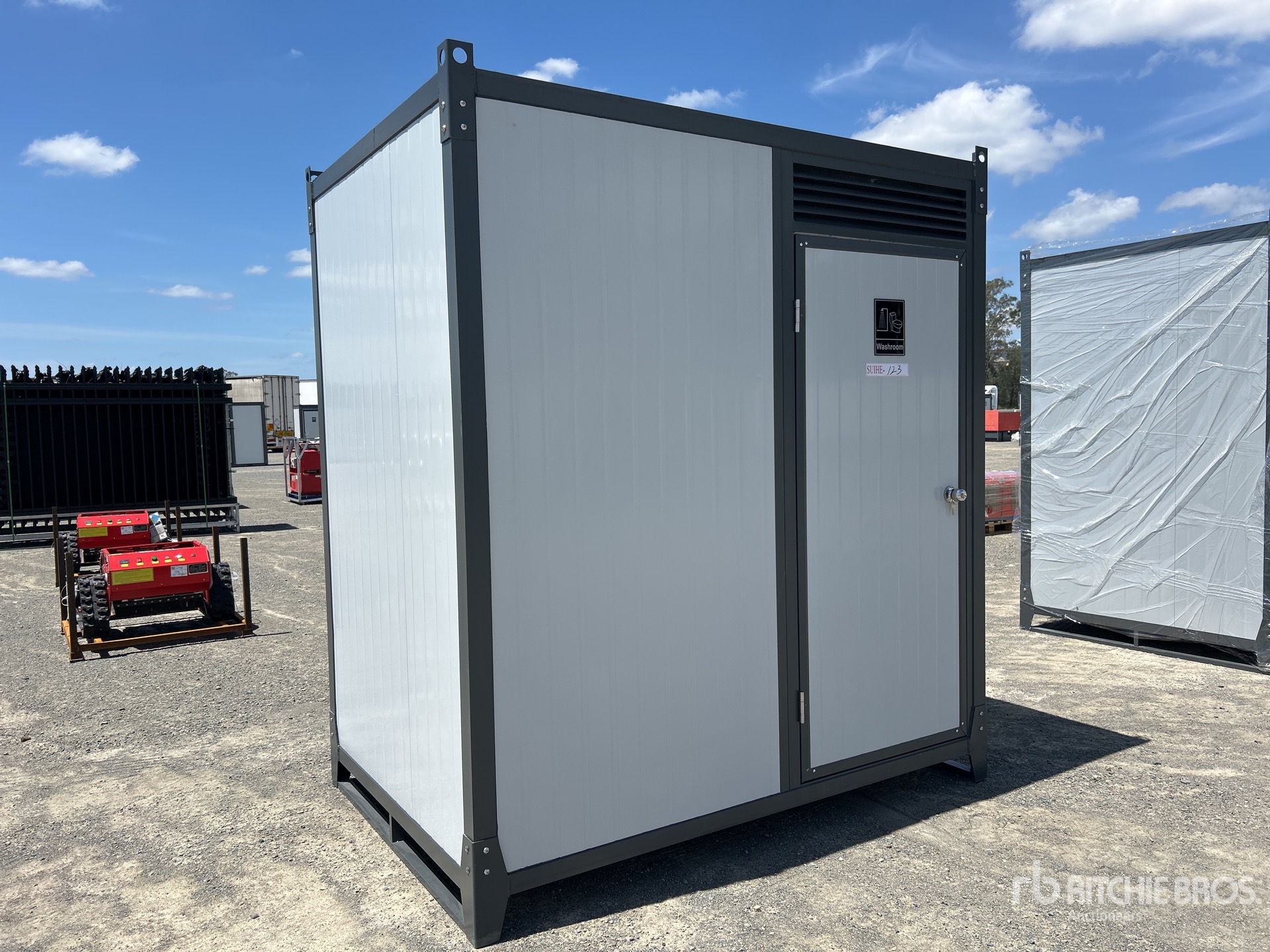 General Appearance with Picture, Right Front Corner