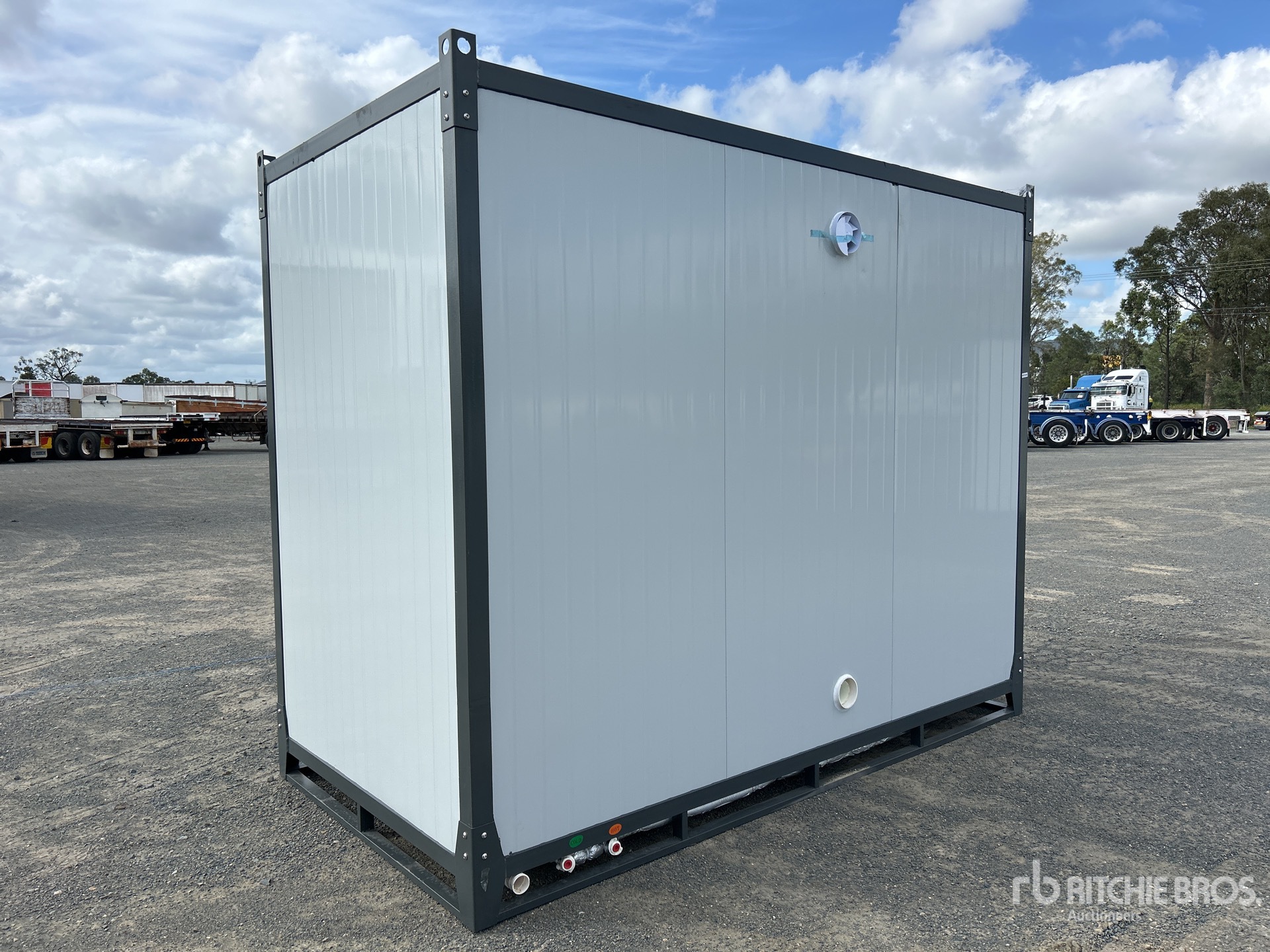 General Appearance with Picture, Left Rear Corner