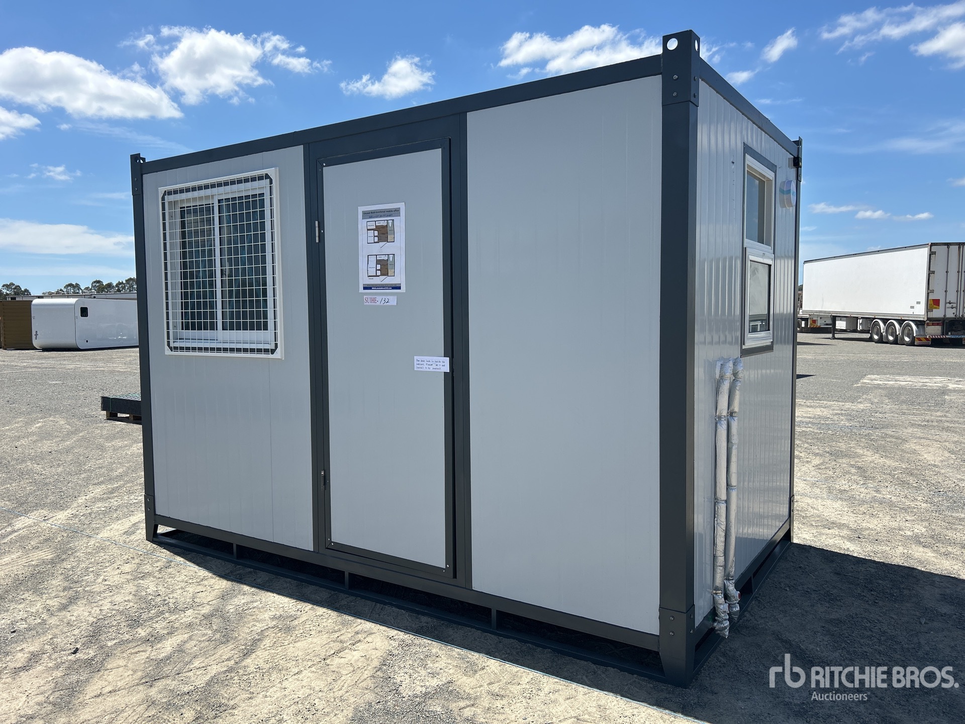 General Appearance with Picture, Left Front Corner