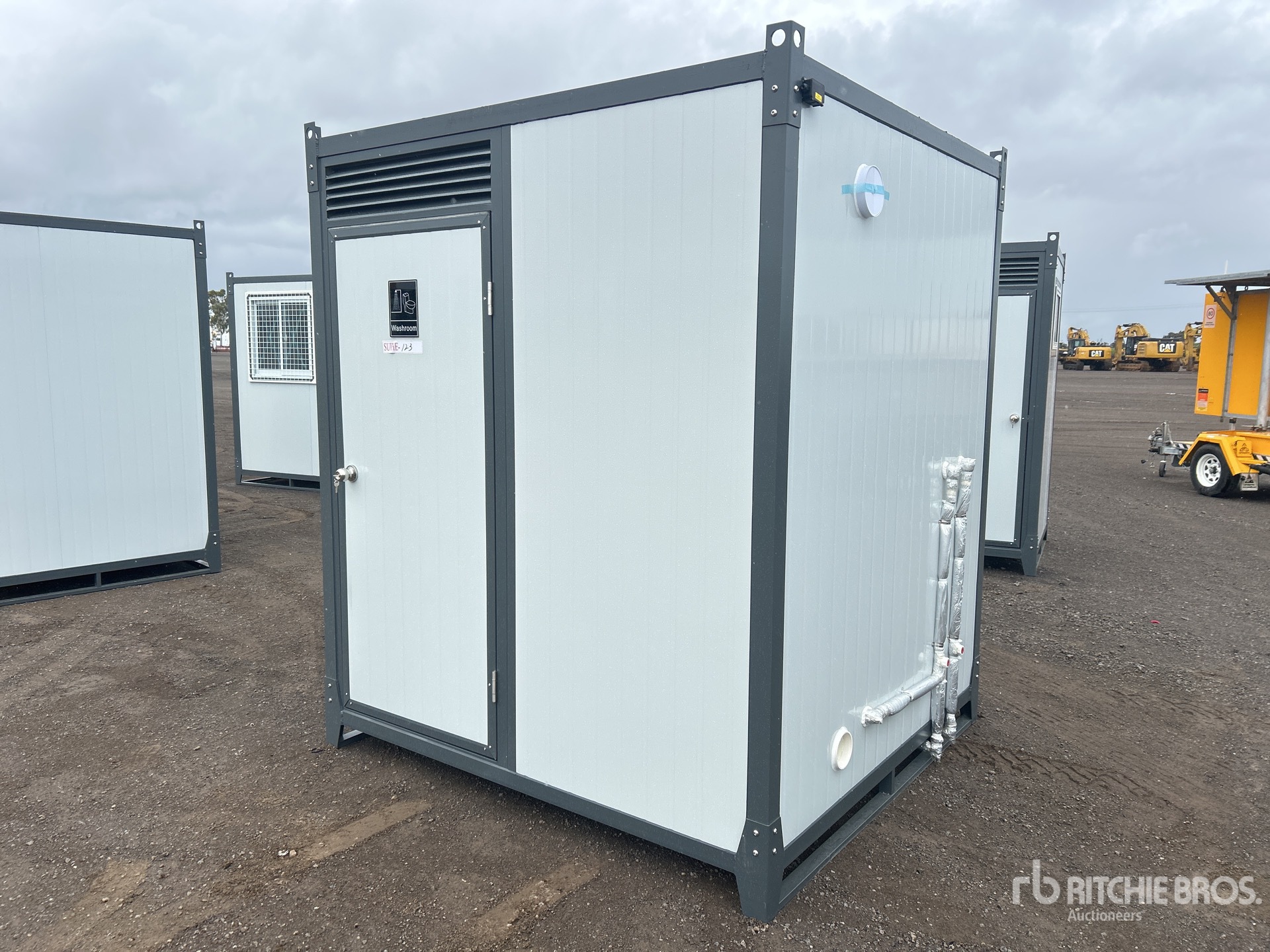 General Appearance with Picture, Left Front Corner