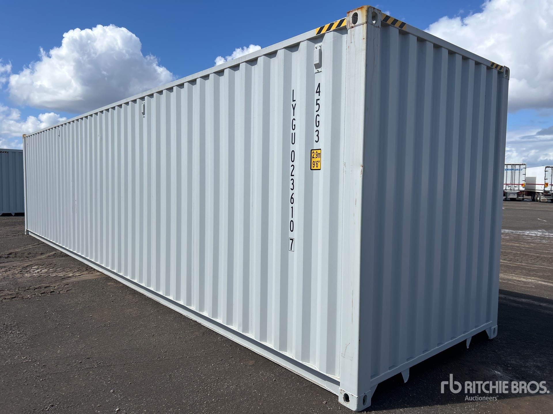 General Appearance with Picture, Right Front Corner