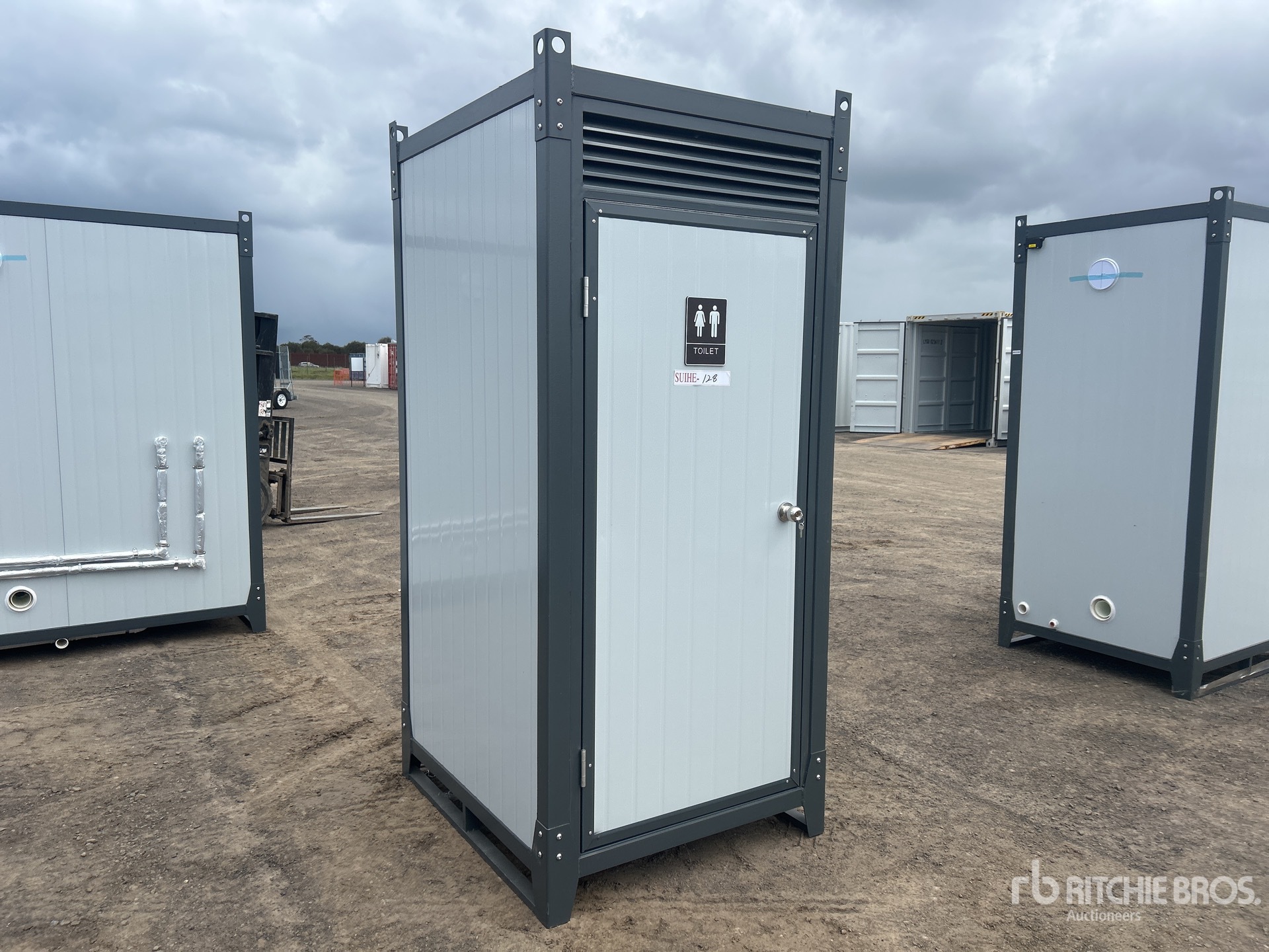 General Appearance with Image, coin avant droit