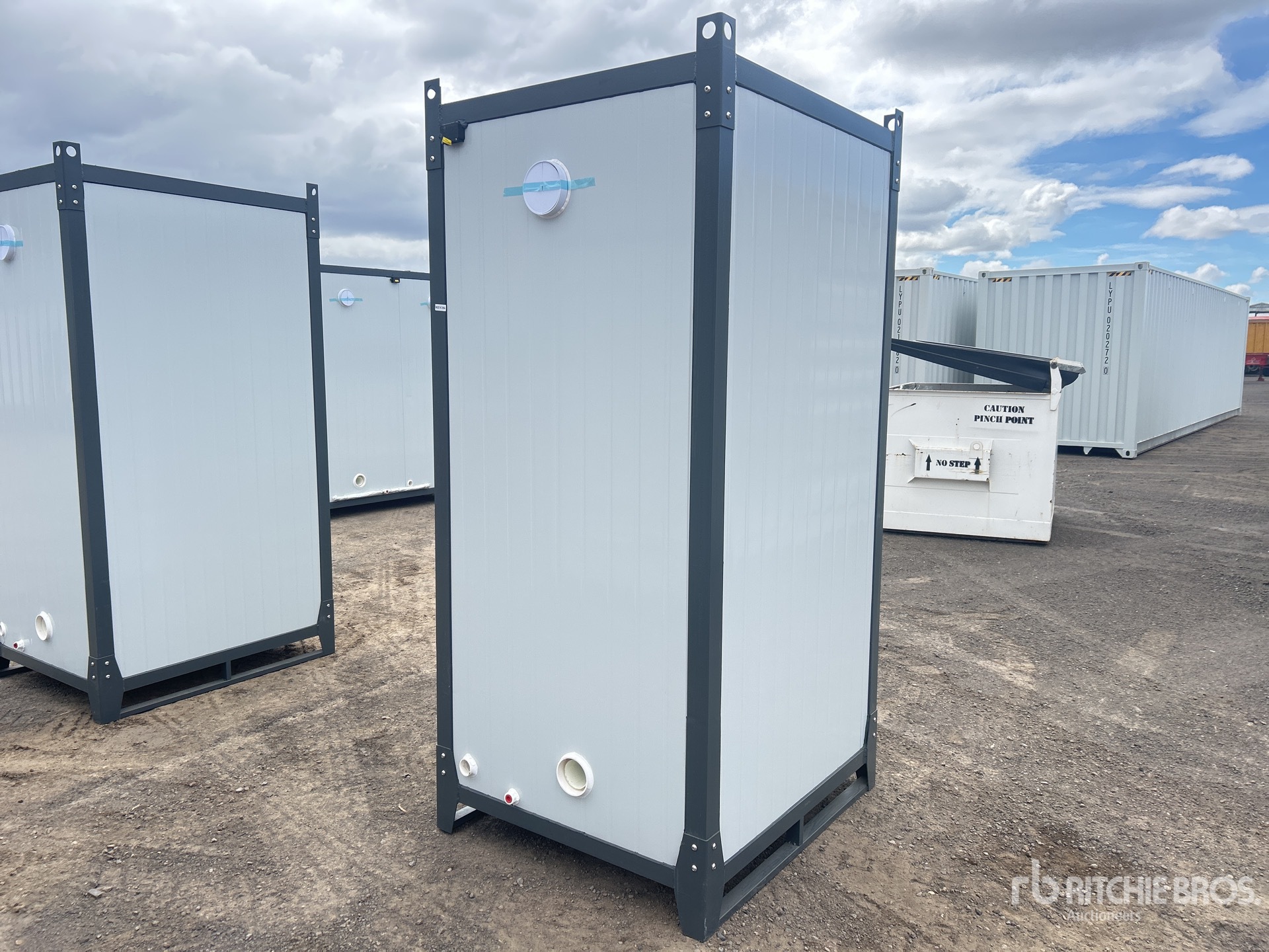 General Appearance with Image, coin arrière droit