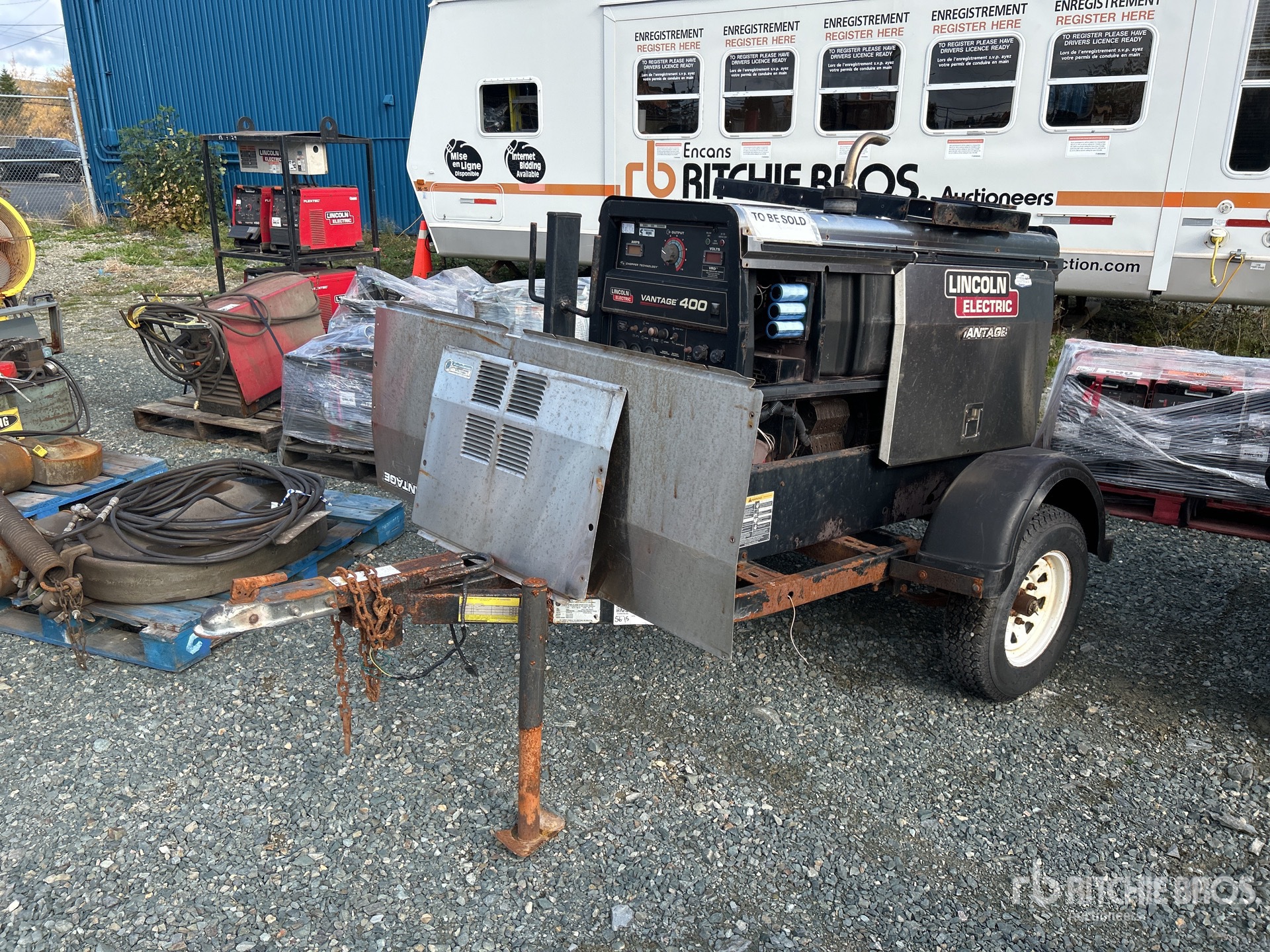 General Appearance with Picture, Left Front Corner