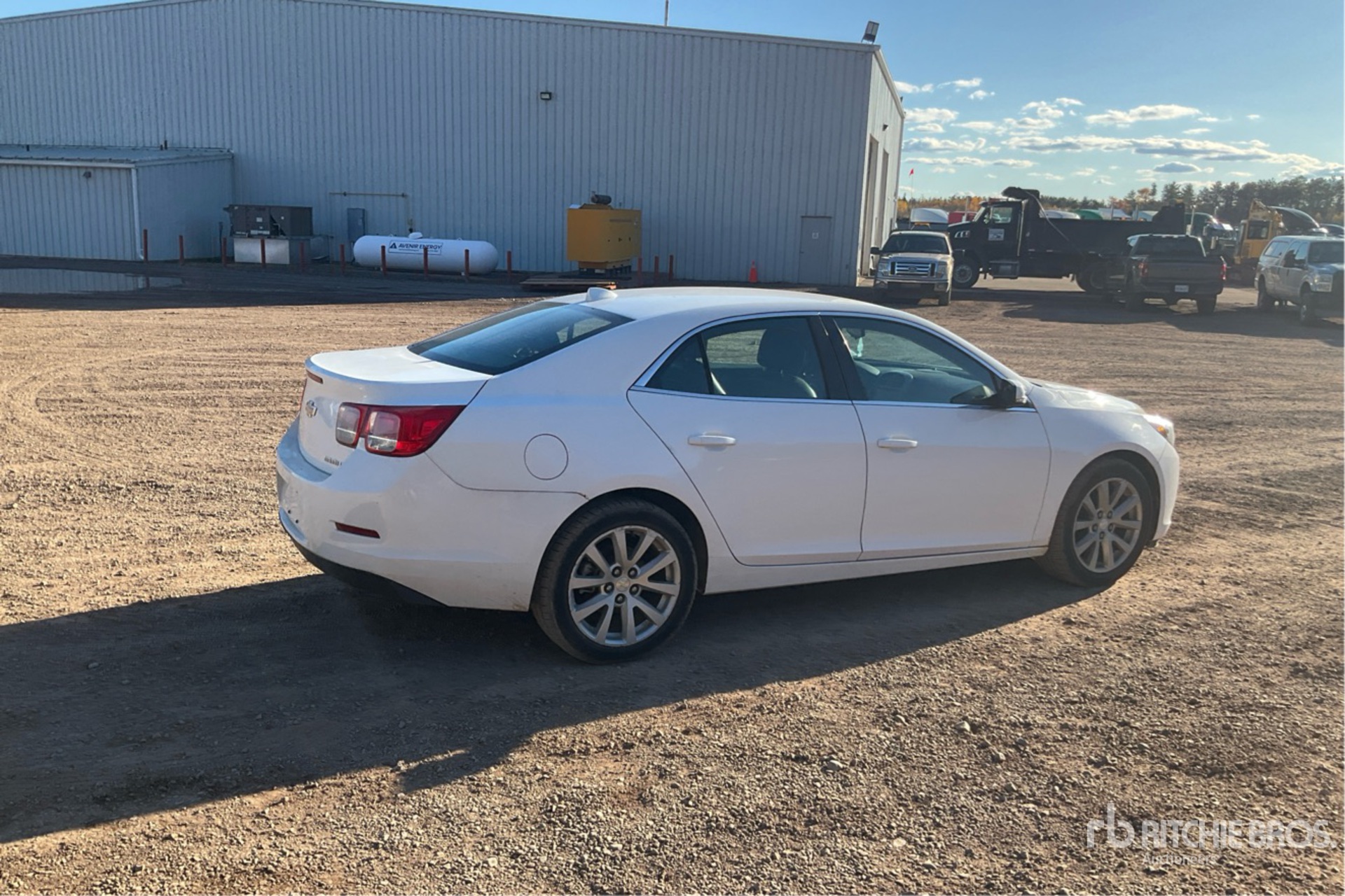 General Appearance with Picture, Right Rear Corner