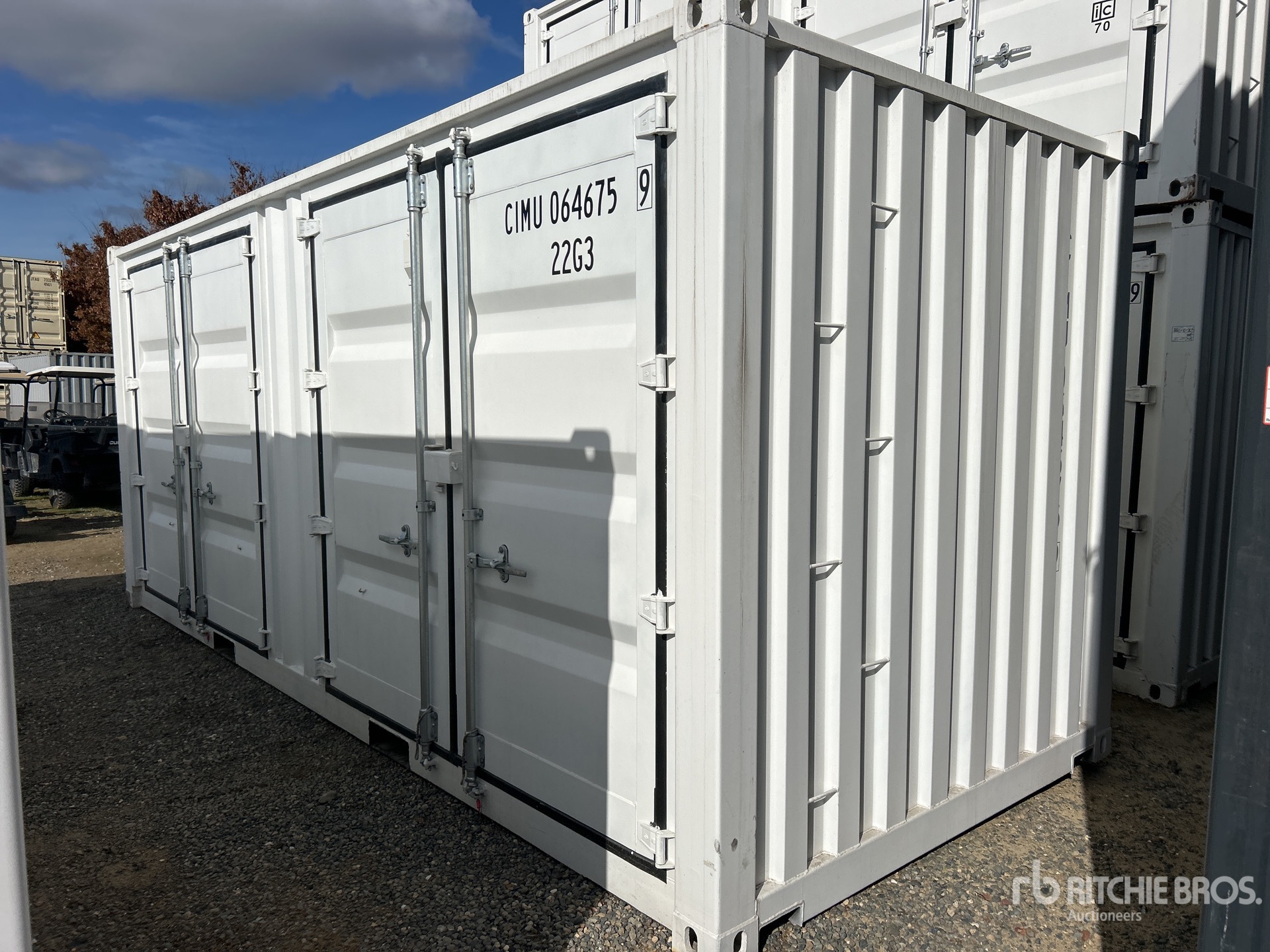 General Appearance with Bild, Ecke hinten links