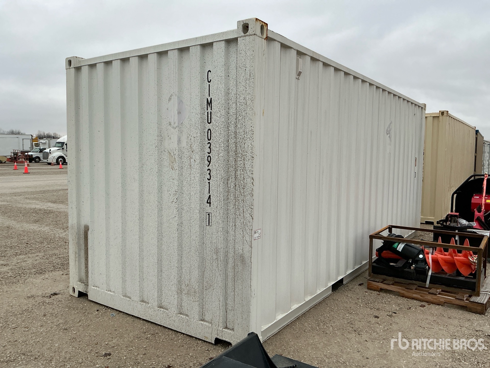 General Appearance with Picture, Right Rear Corner