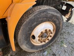 Underbody with Right Steer Tire