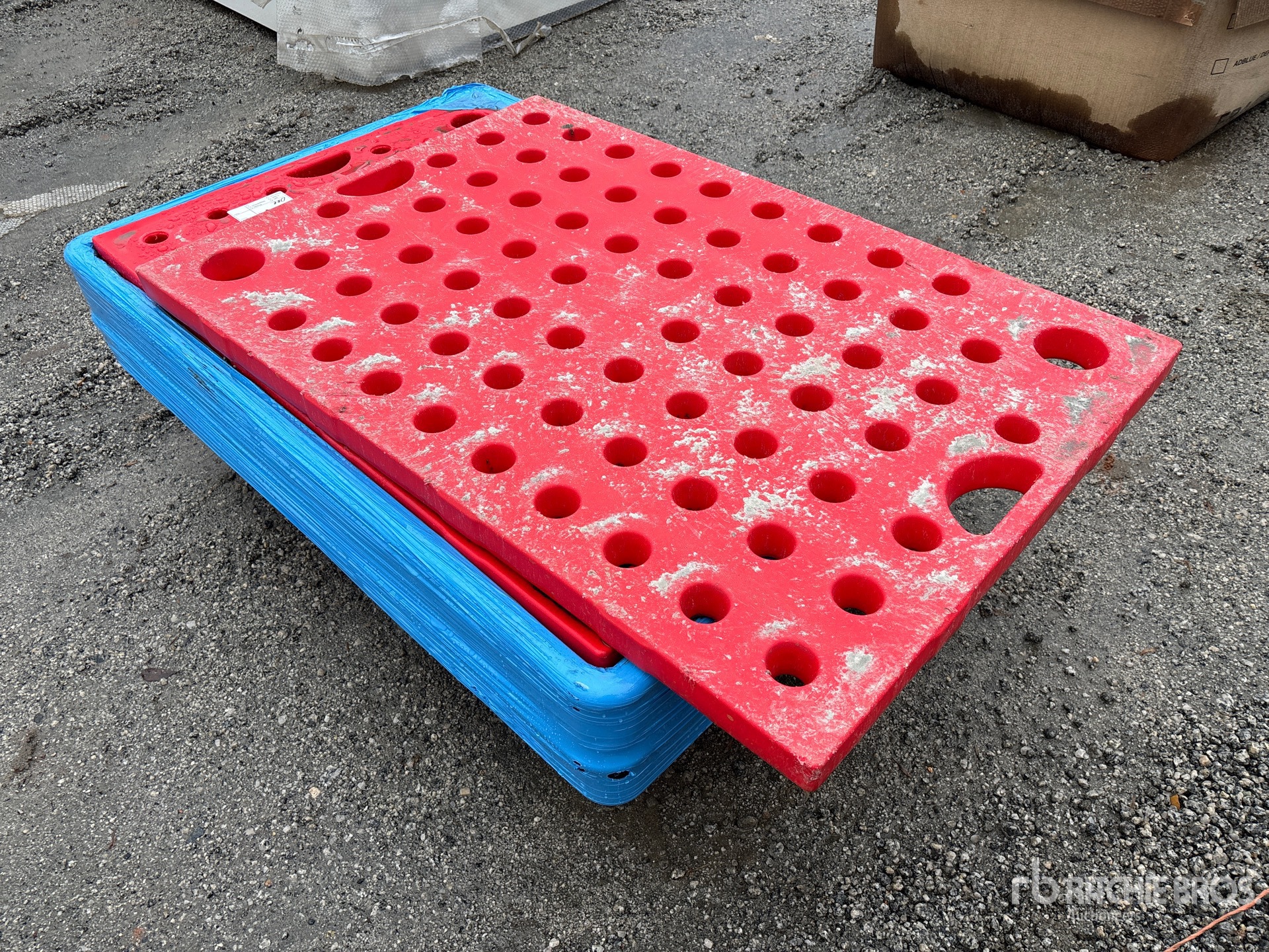 Aspect général with Image, coin arrière gauche