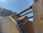 Hydraulics with Bucket Tilt Cylinders