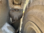 Hydraulics with Loader Lift Cylinders