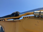 Hydraulics with Stick Cylinder