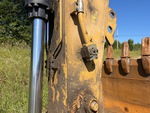 Hydraulics with Auxiliary Hydraulic Plumbing