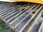 Undercarriage with Right Track Shoes