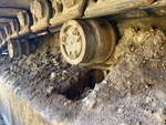Undercarriage with Right Carrier Rollers