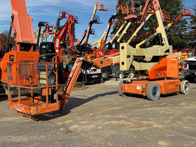 2007 JLG E400AJPN 2WD Electric Articulating Boom Lift 2007 JLG E400AJPN 2WD Electric Articulating Boom Lift