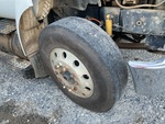 Underbody with Right Steer Tire