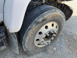 Underbody with Right Steer Tire