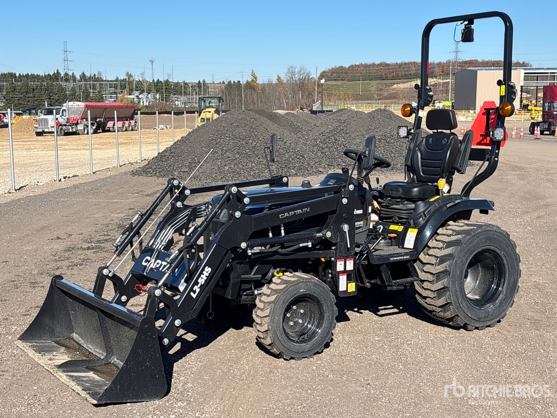 General Appearance with Bild, Ecke vorne links