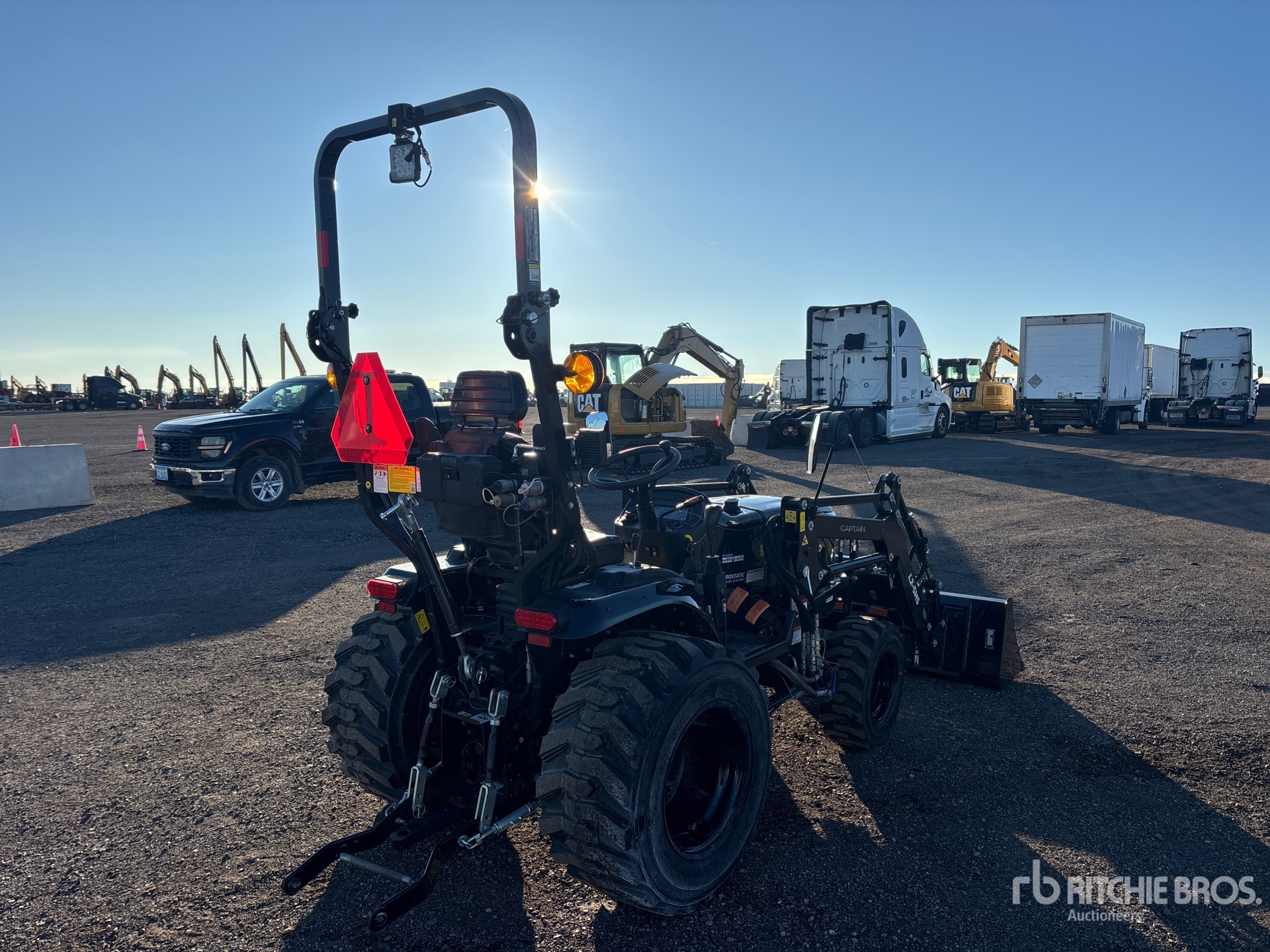 General Appearance with Bild, Ecke hinten rechts