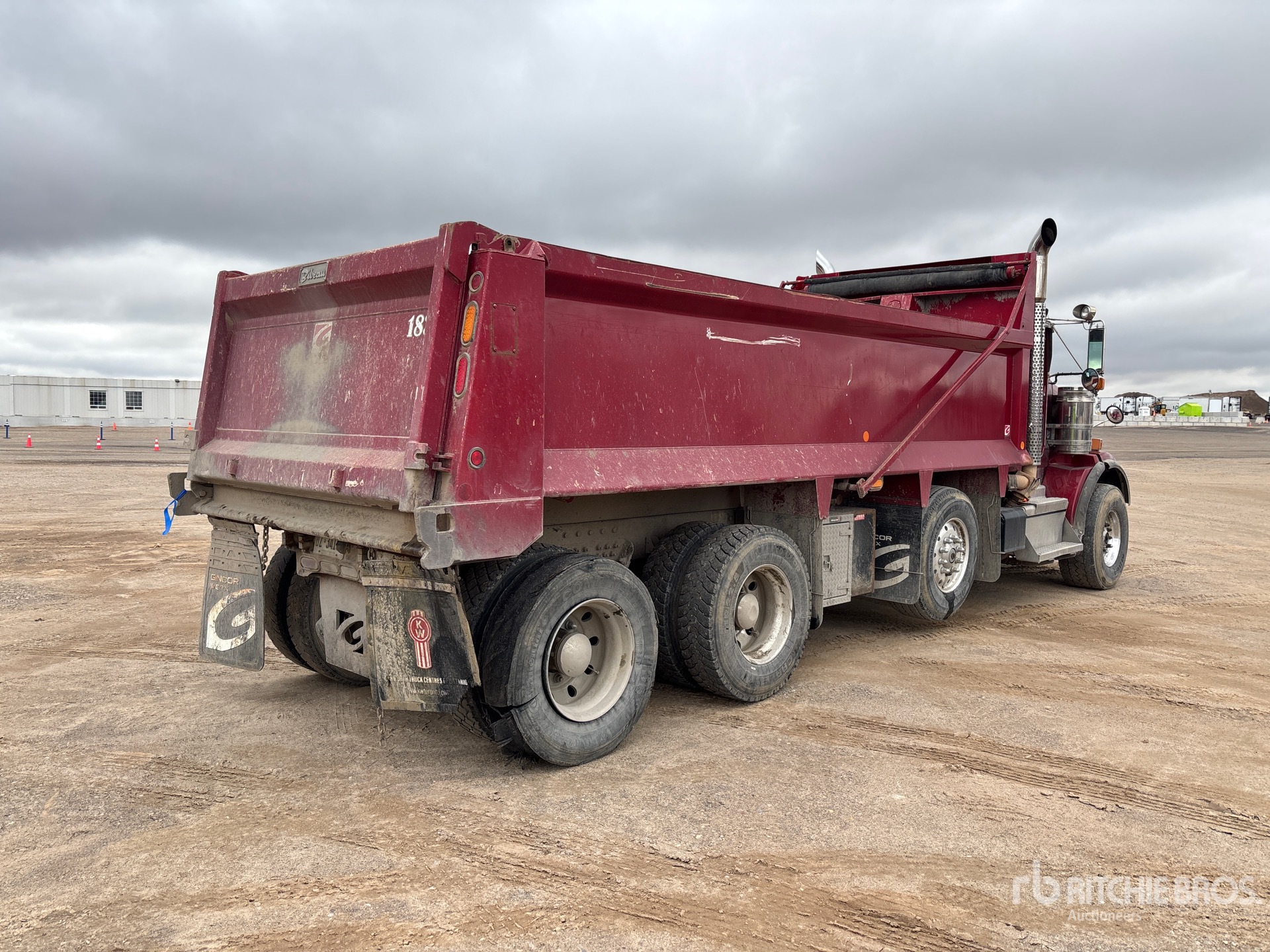 General Appearance with Imagen: esquina trasera derecha