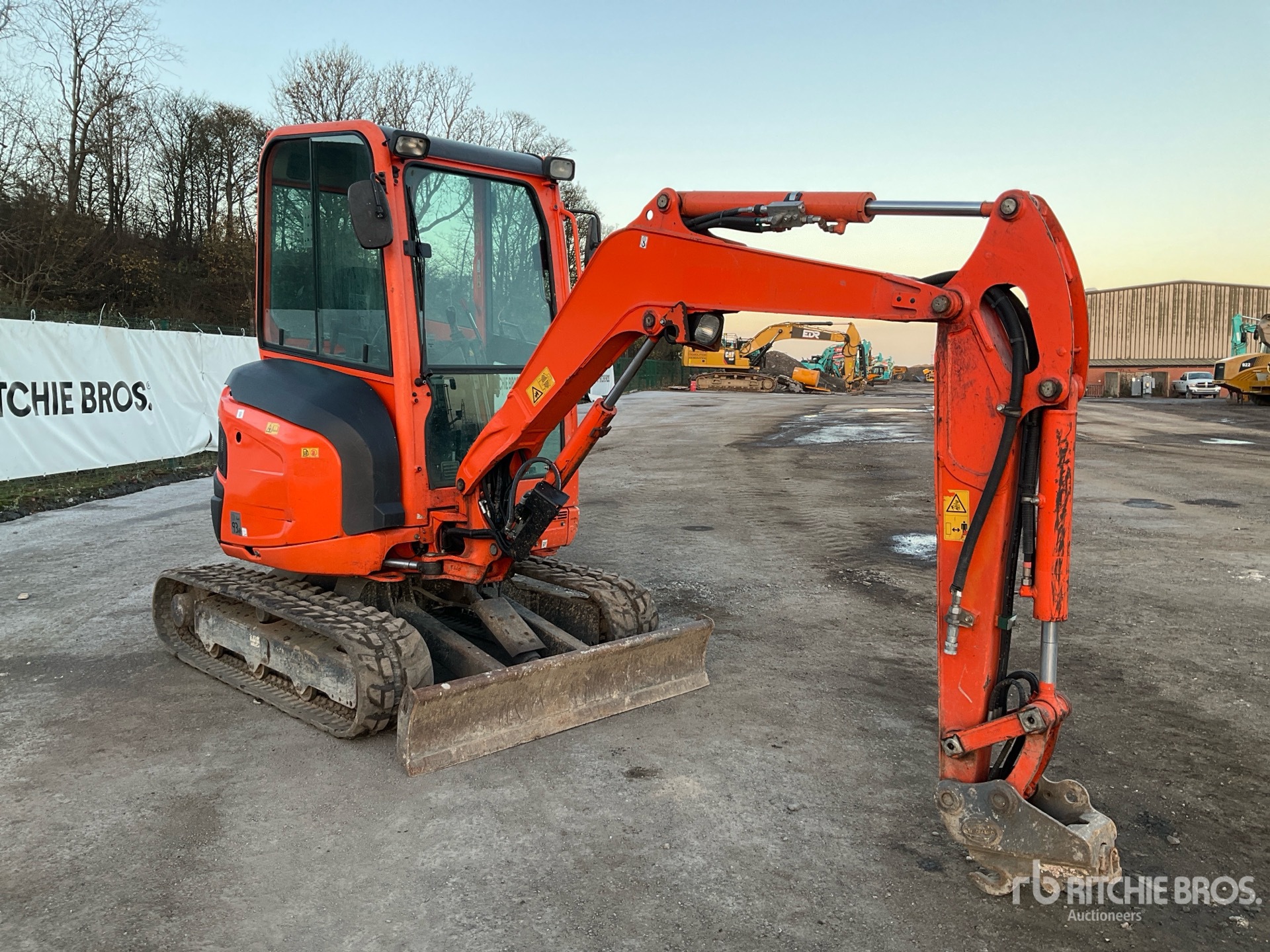 General Appearance with Imagen: esquina delantera derecha