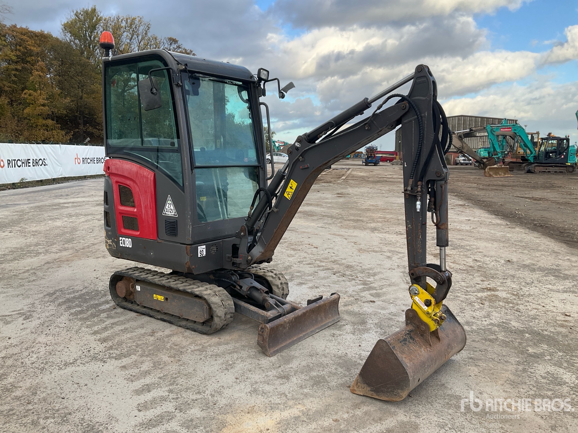 General Appearance with Imagen: esquina delantera derecha