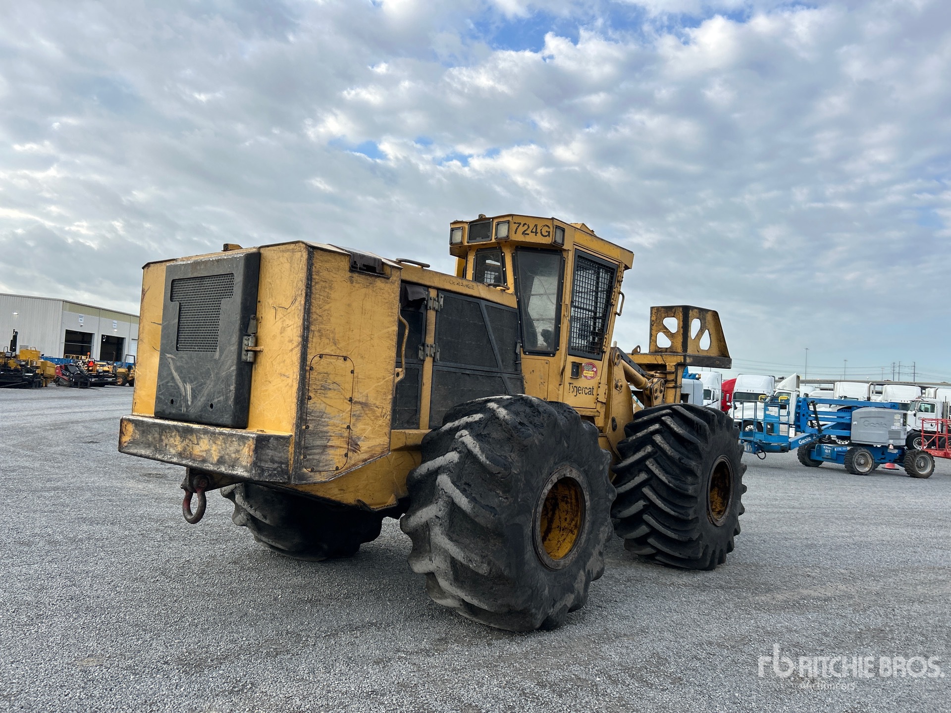 Aspect général with Image, coin arrière droit