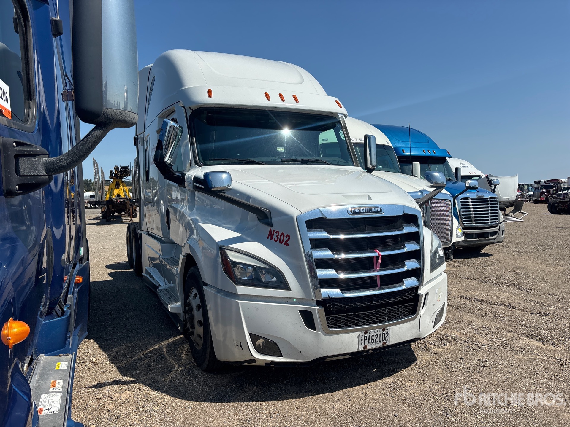 2022 Freightliner CASCADIA 126