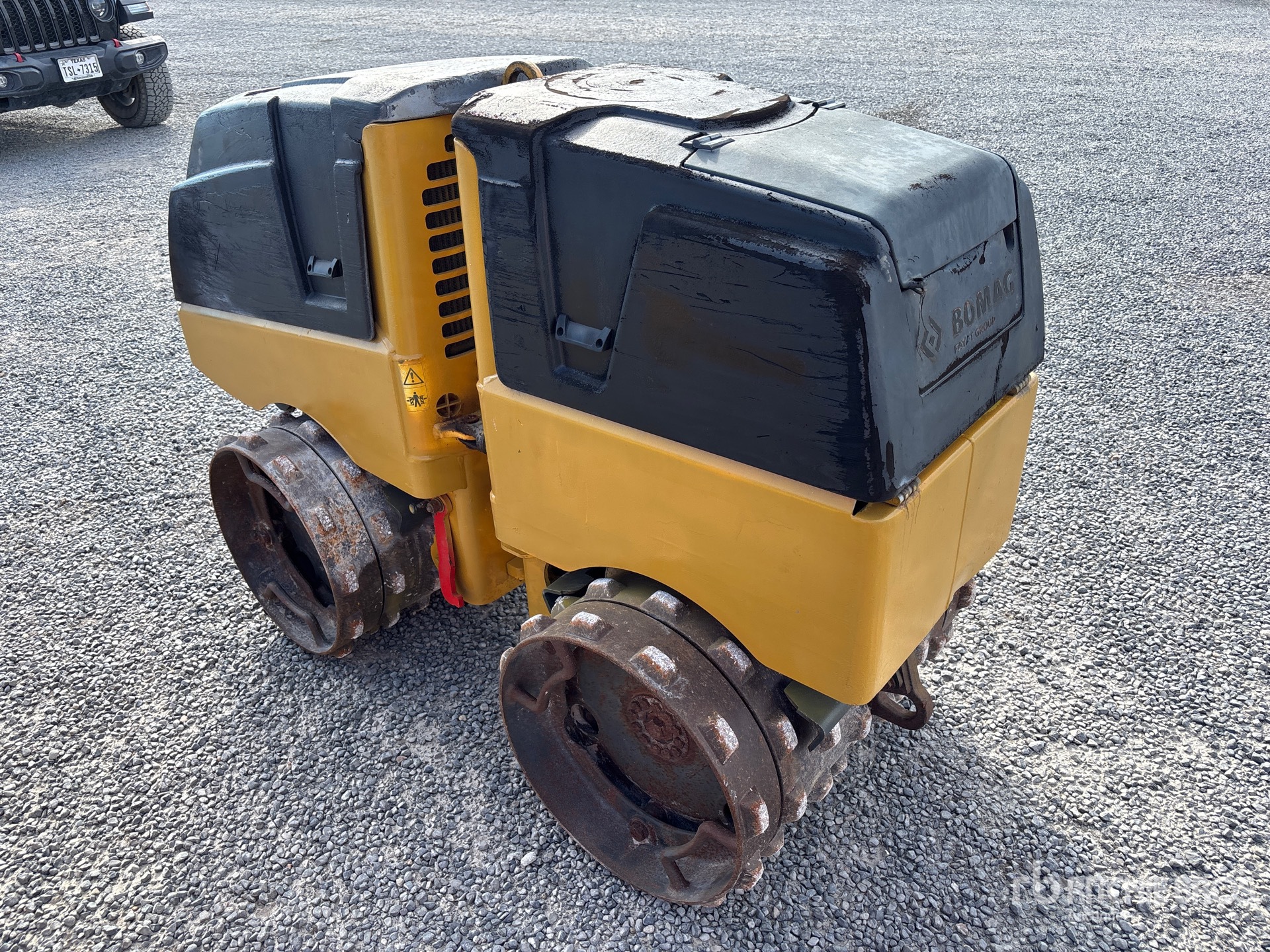 General Appearance with Zdjęcie, lewy dolny róg