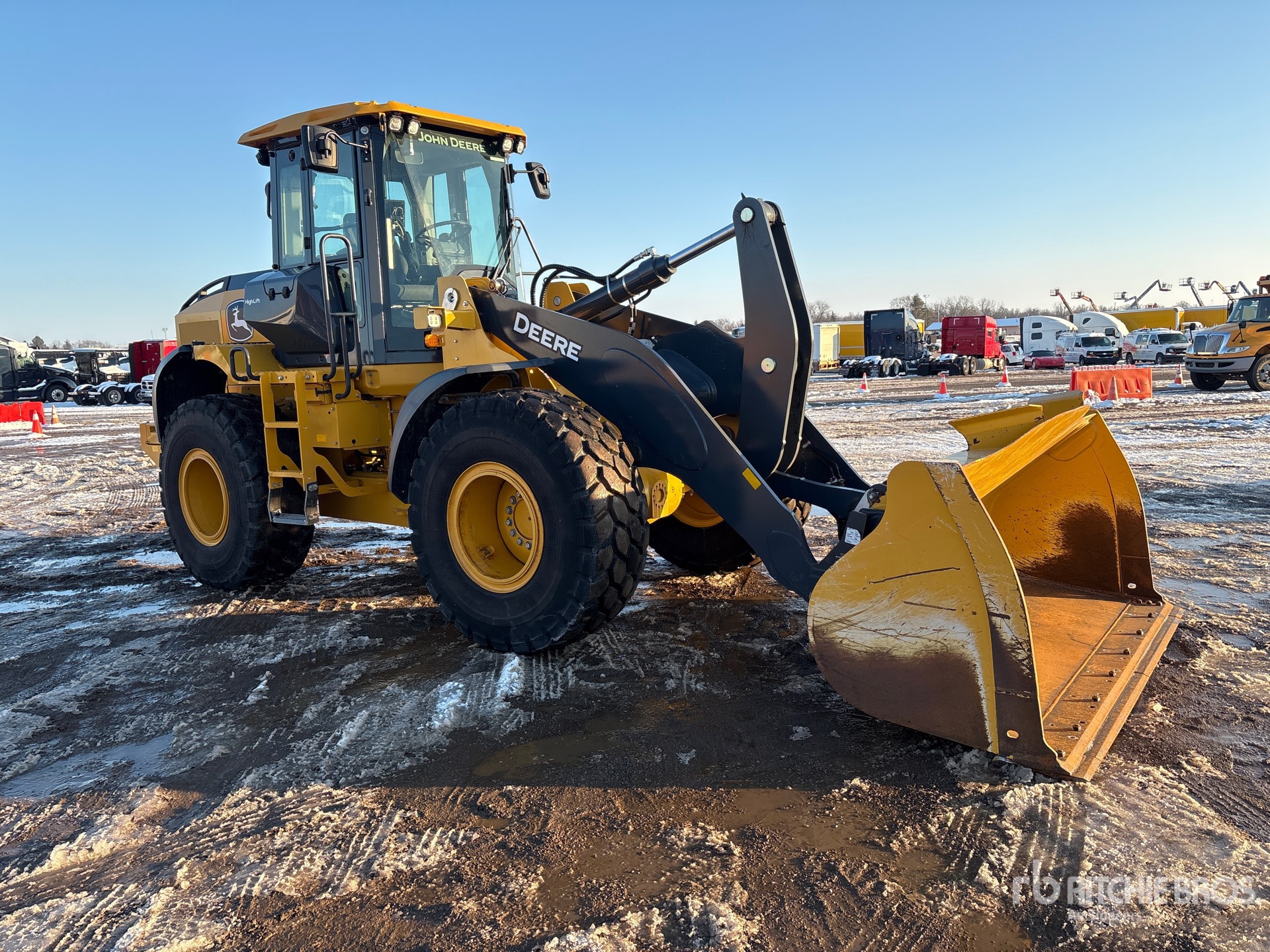 General Appearance with Image, coin avant droit