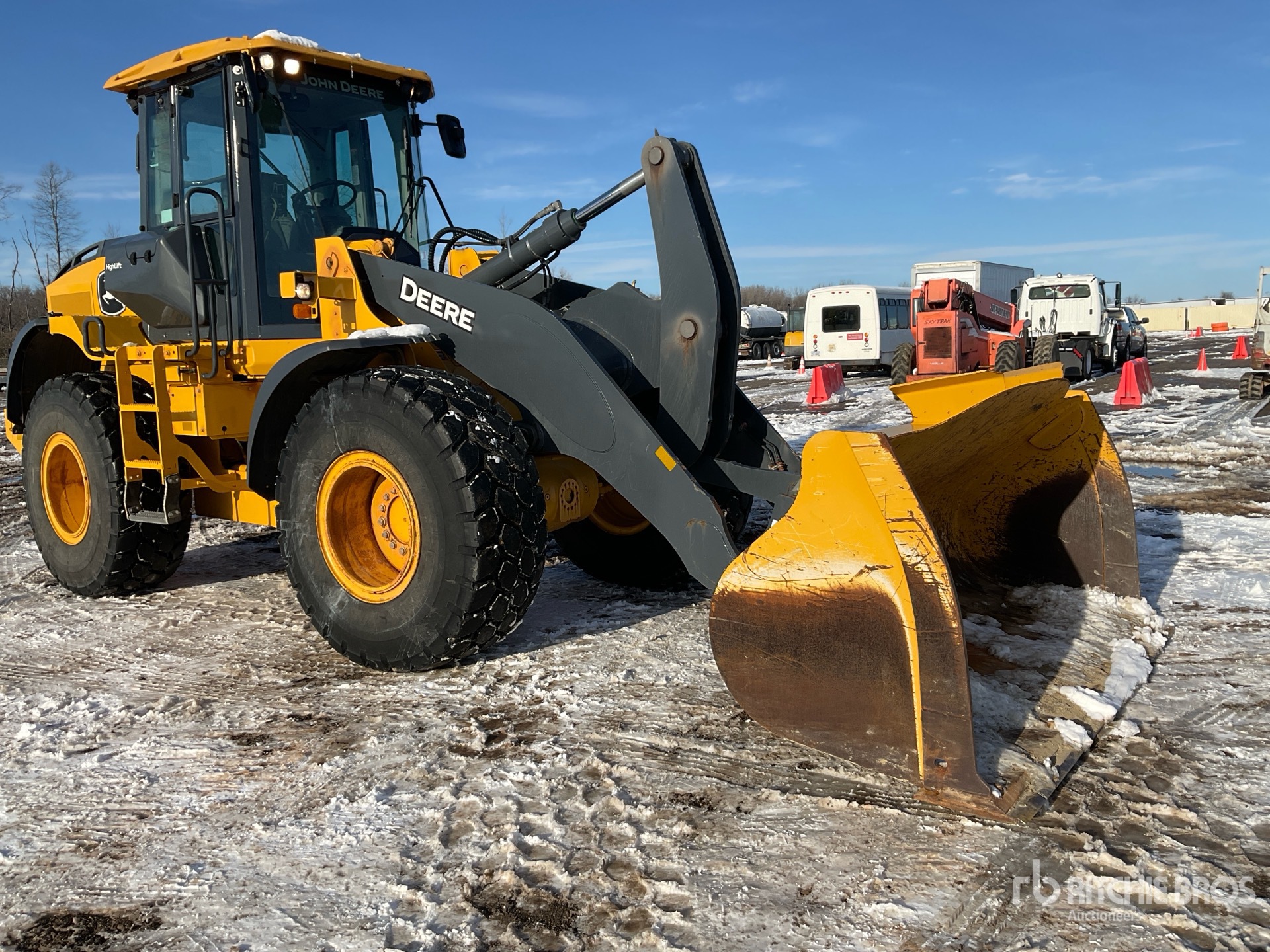 General Appearance with Imagen: esquina delantera derecha